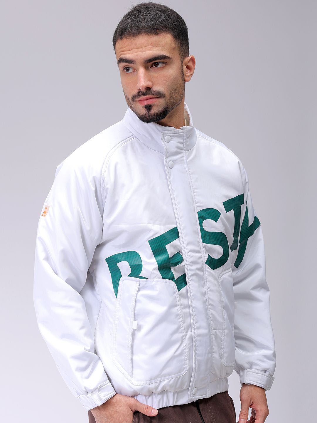 

The Indian Garage Co Men Lightweight Puffer Jacket with Patchwork, White