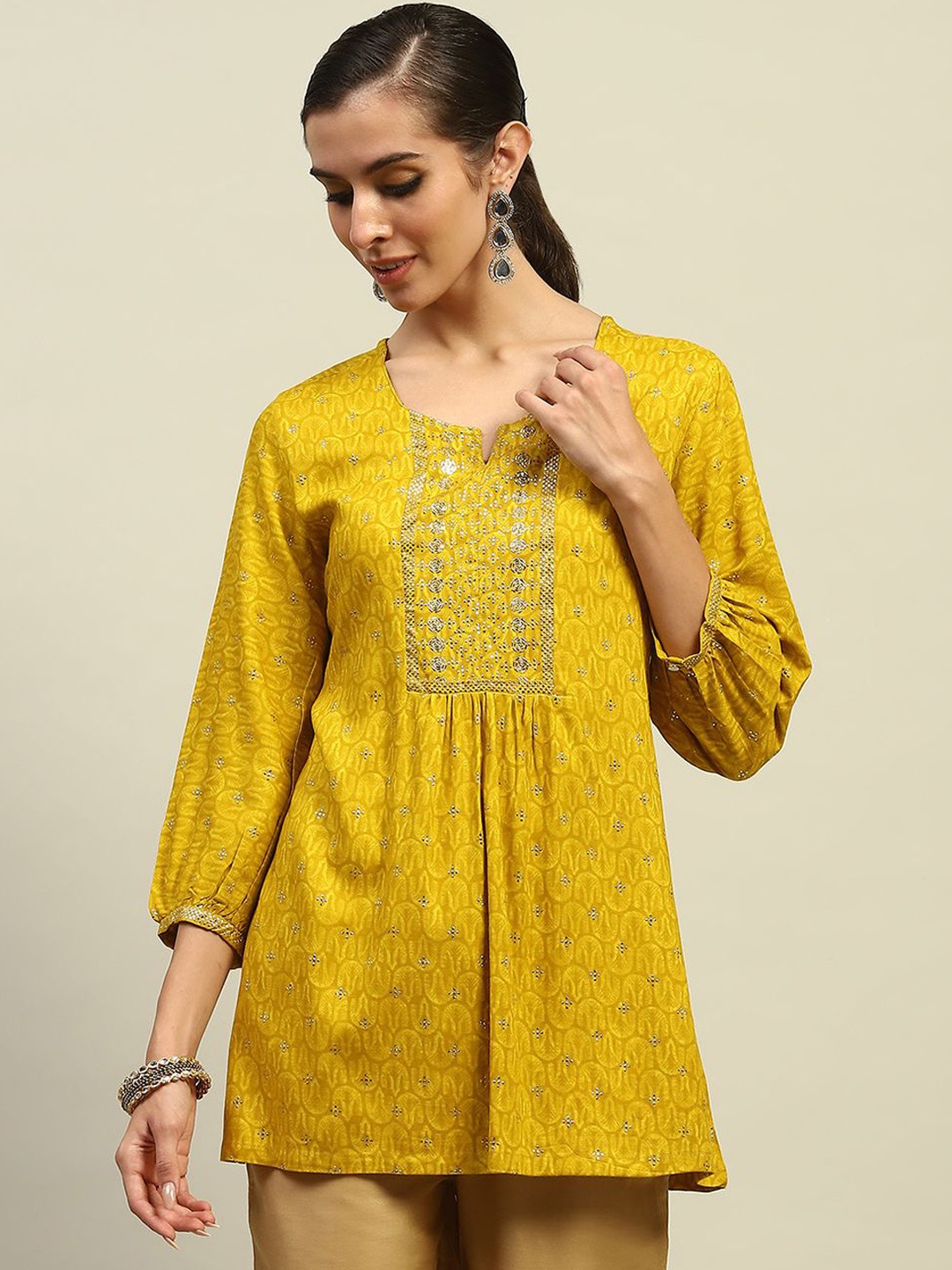 

Rangriti Women Embroidered Flared Sleeves Thread Work Kurta, Yellow