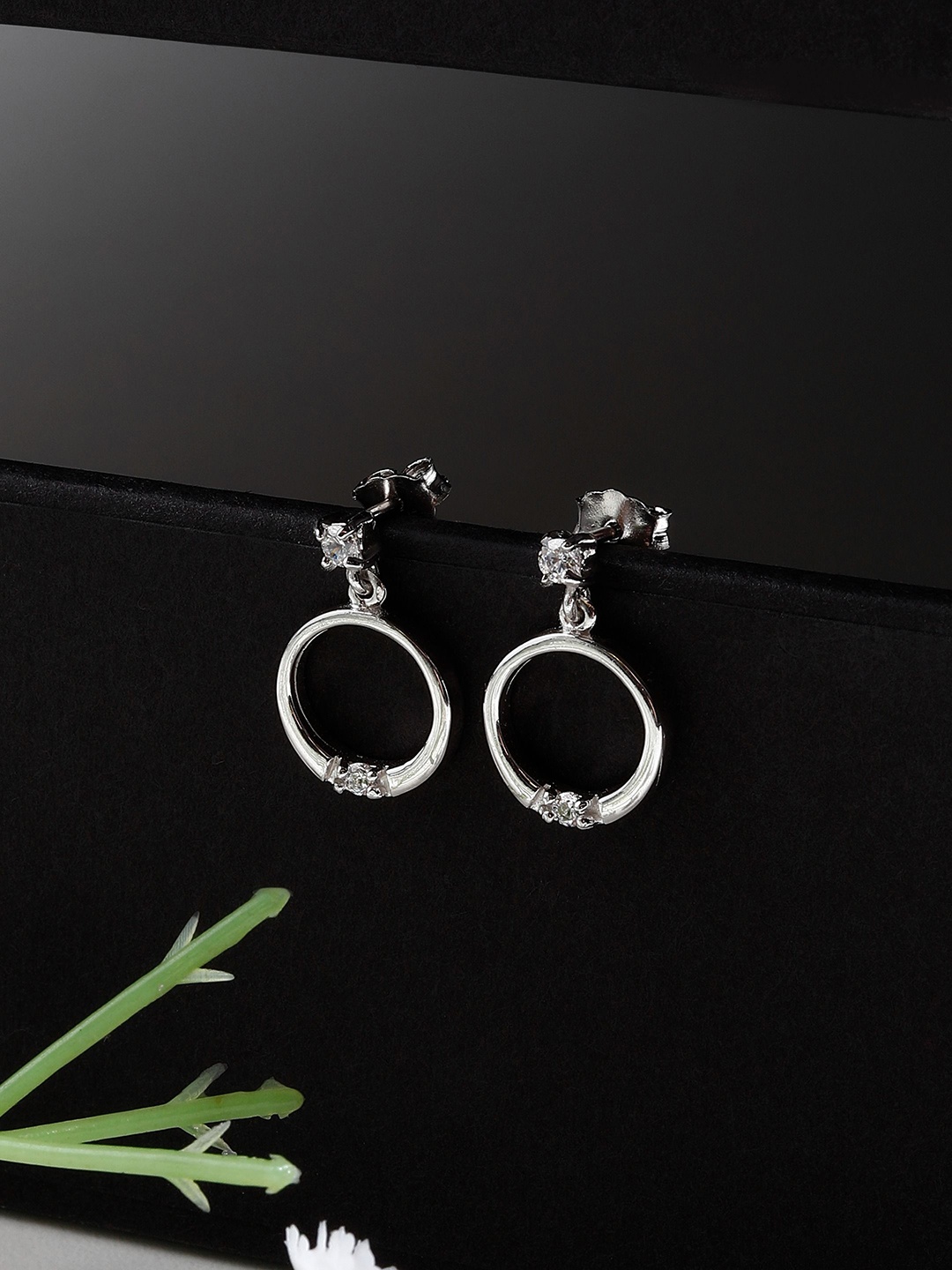 

DIAVO Contemporary Drop Earrings, Silver