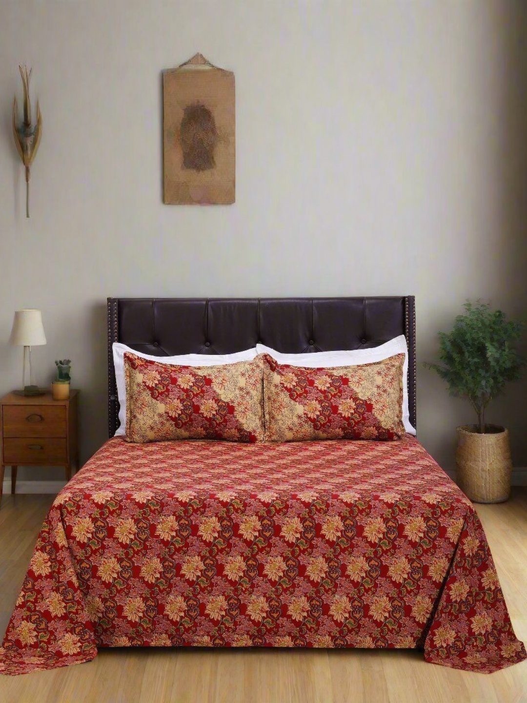 

SHAHENAZ Red & Brown Floral Cotton 120 TC King Bedsheet with 2 Pillow Covers