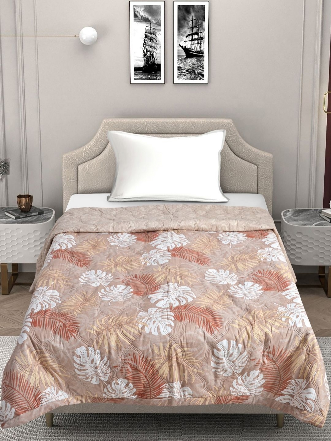 

FABINALIV Brown & White Floral Mild Winter 350 GSM Single Bed Comforter