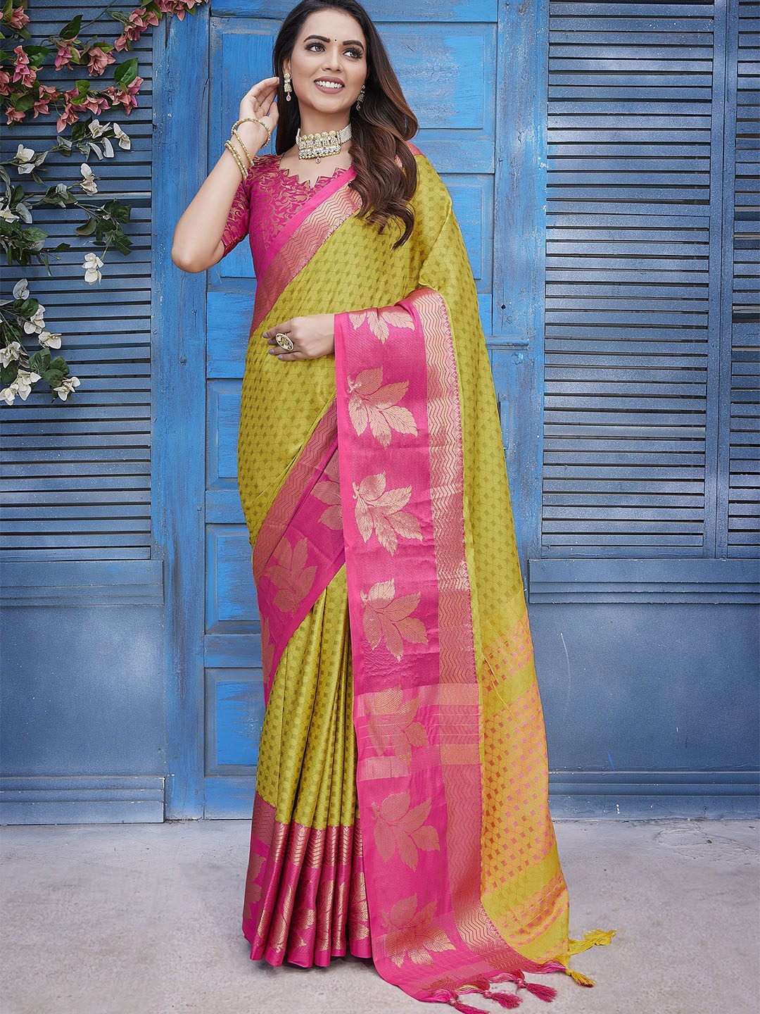 

Aldwych Woven Design Zari Silk Blend Chanderi Saree, Yellow