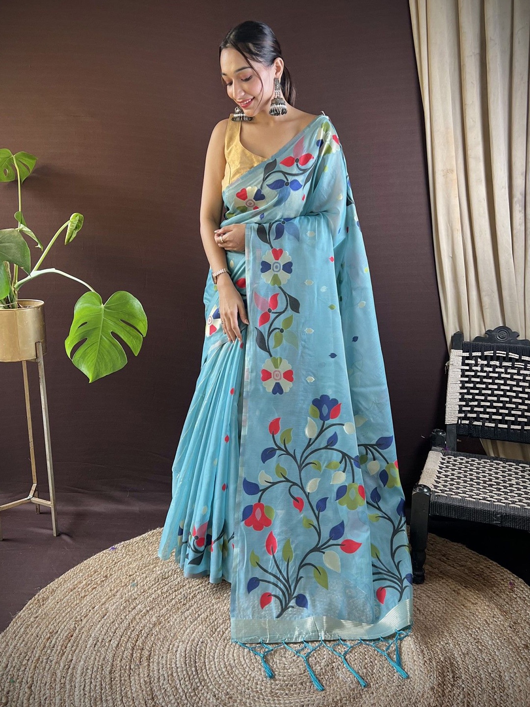 

LeeliPeeri Designer Woven Design Saree, Blue