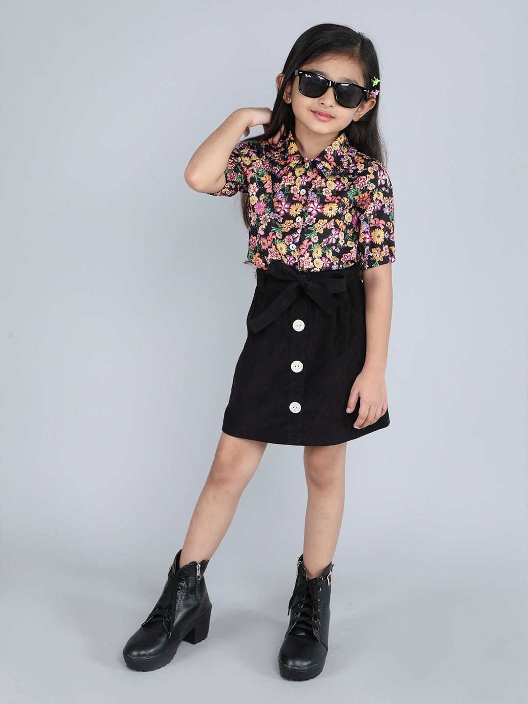 

taffykids Girls Printed Shirt with Skirt, Black