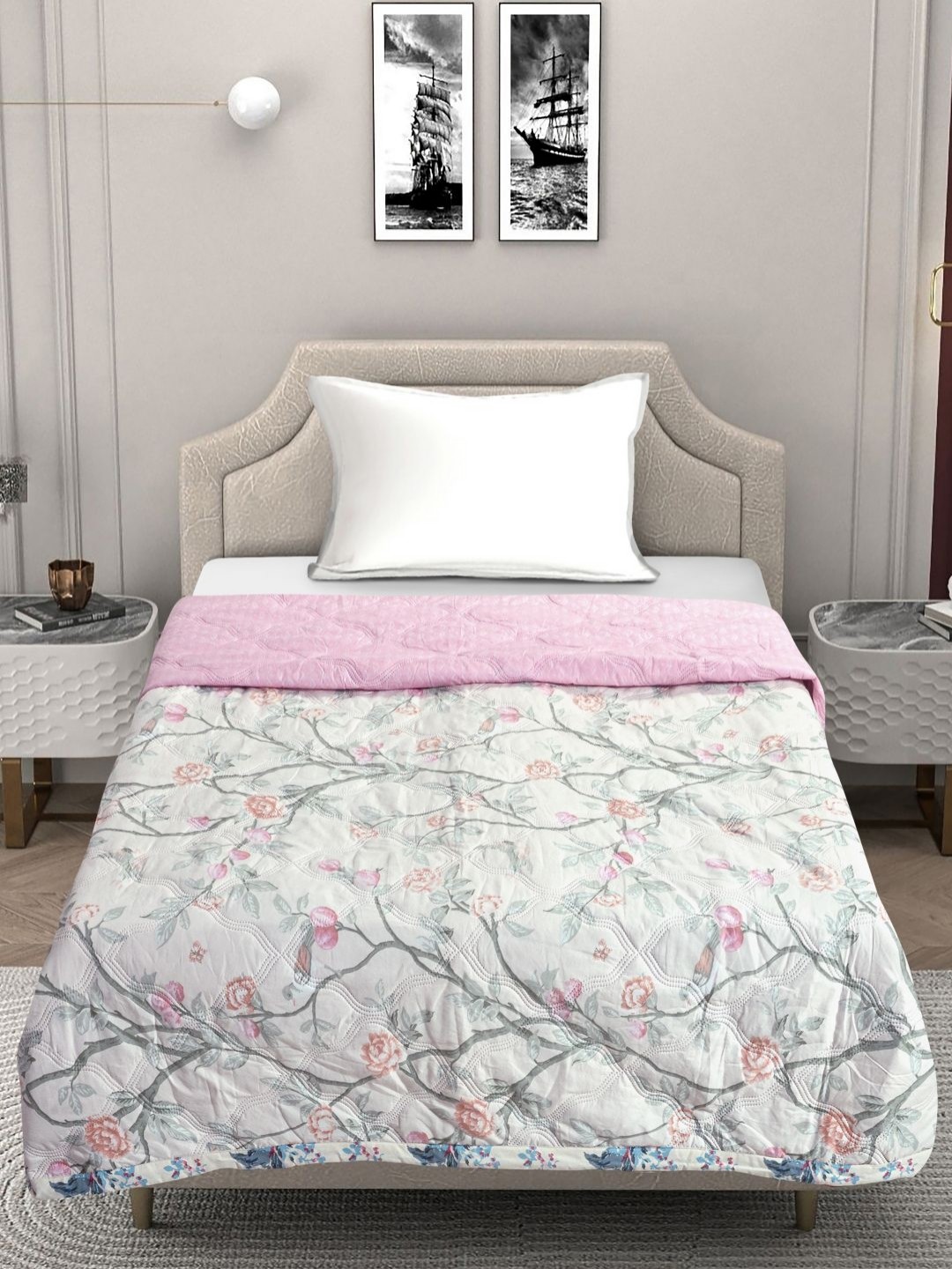 

FABINALIV Off White & Green Floral Mild Winter 350 GSM Single Bed Comforter