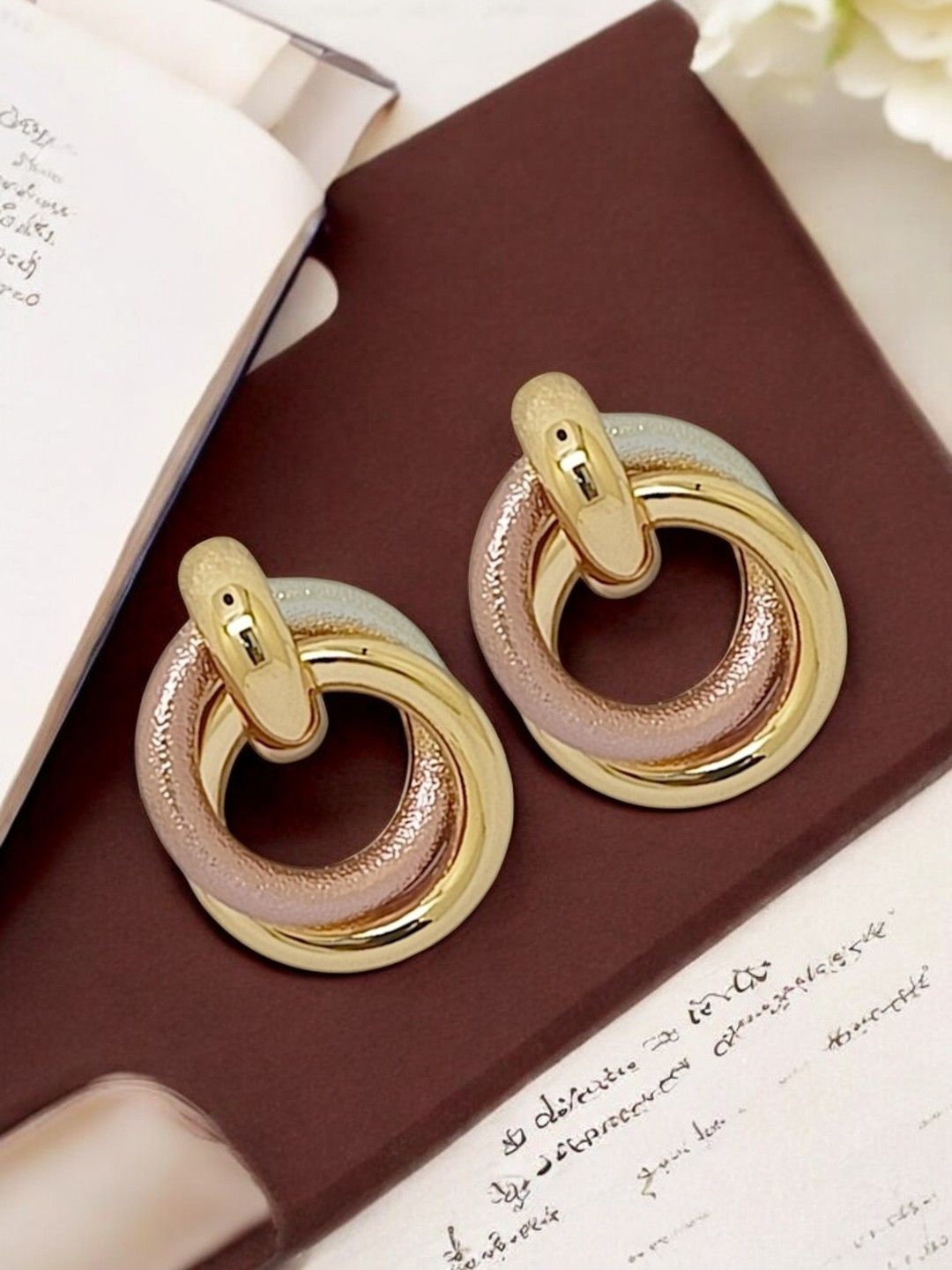 

FEMMIBELLA Classic Drop Earrings, Gold