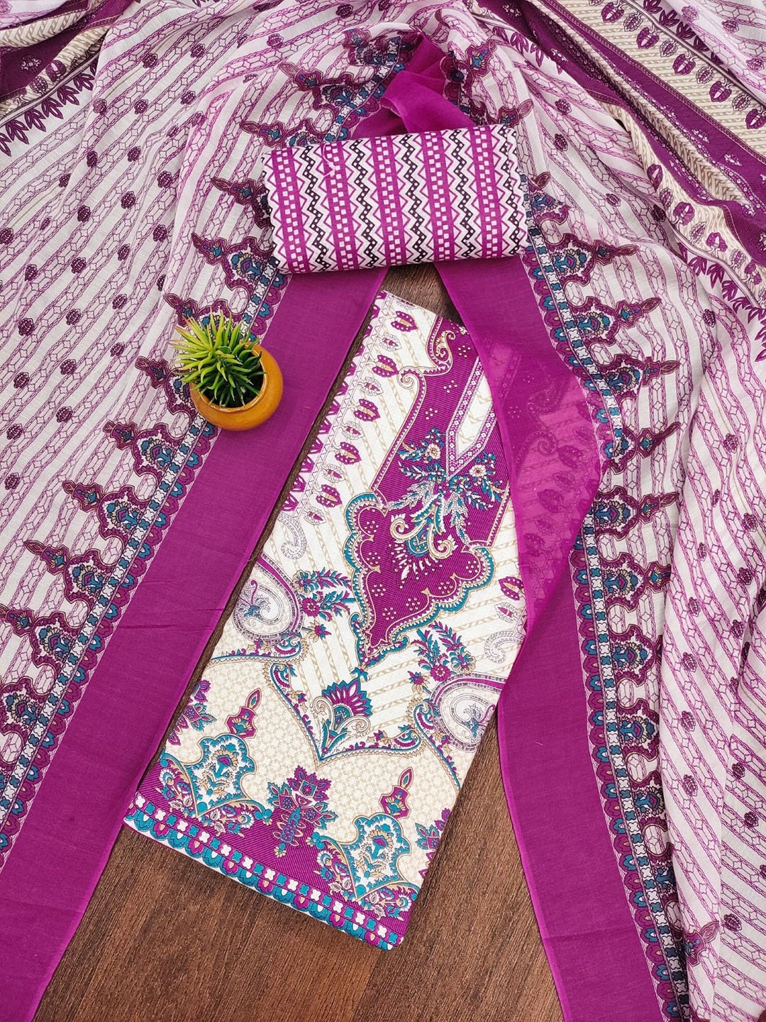

LeeliPeeri Designer Printed Unstitched Dress Material, Pink