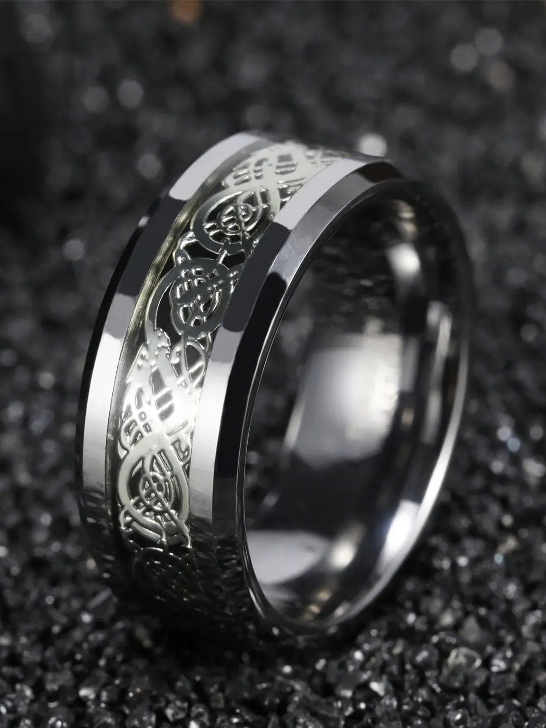 

Lila Silver-Plated Valentine gift Dragon Finger Ring