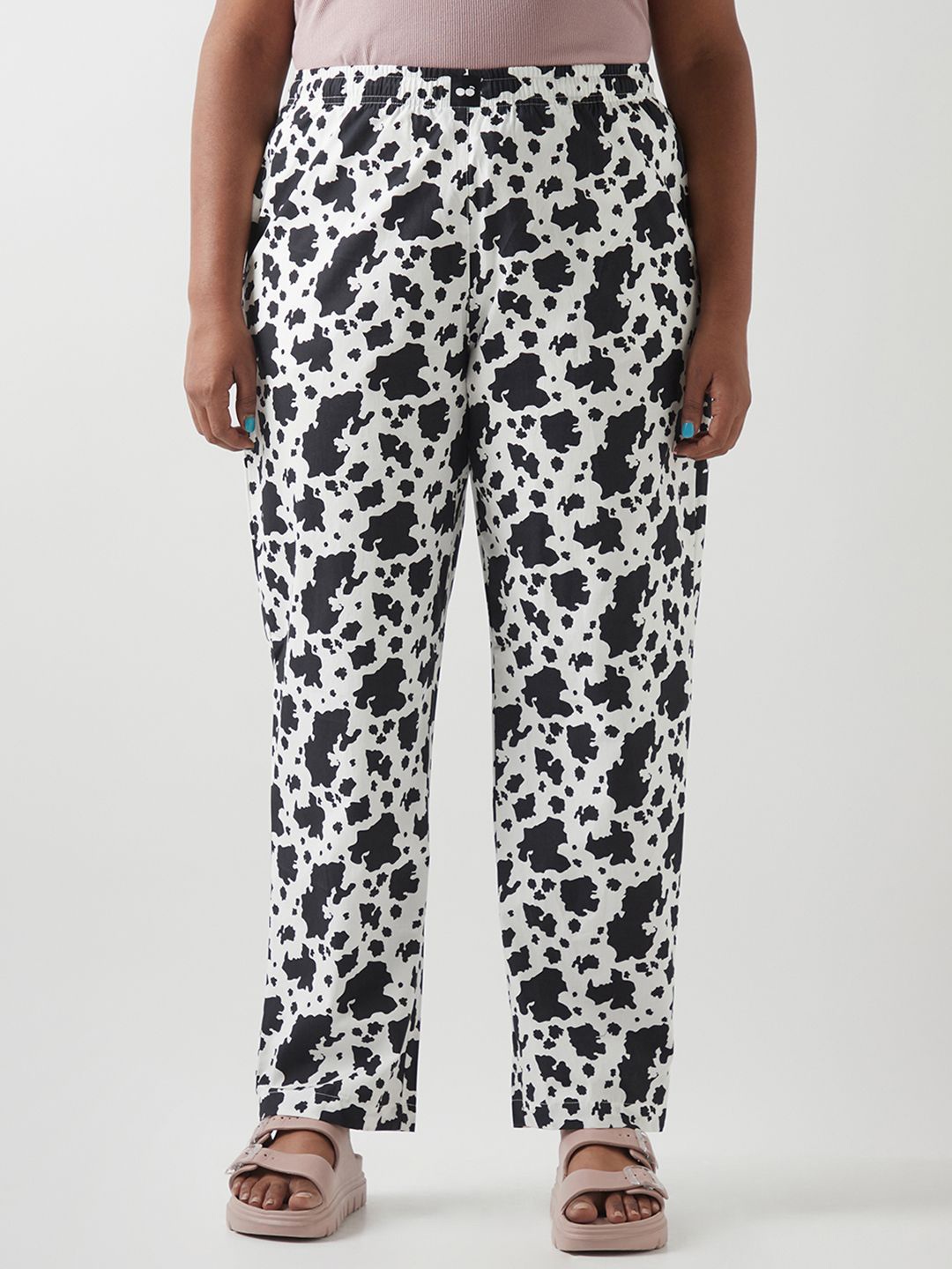 

Bewakoof Women Plus Size Printed Mid-Rise Cotton Lounge Pant, White