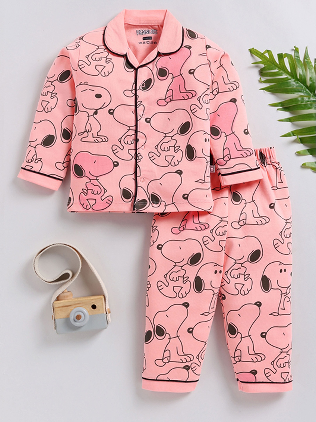 

YK X Tinyo Boys Graphic Printed Night suit, Peach