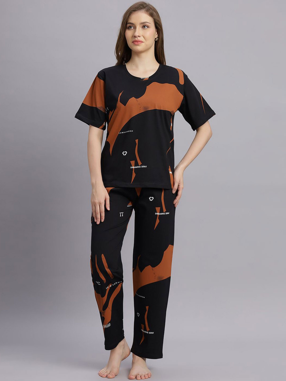 

DZZO Women Printed Pure Cotton Night suit, Orange