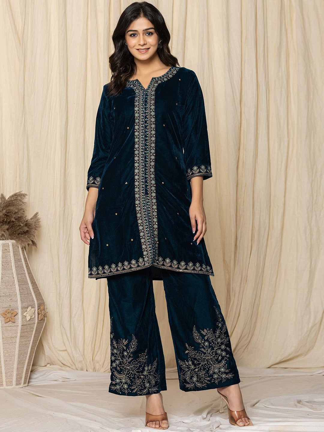 

Meena Bazaar Women Embroidered Panelled Velvet Kurti with Palazzos, Navy blue