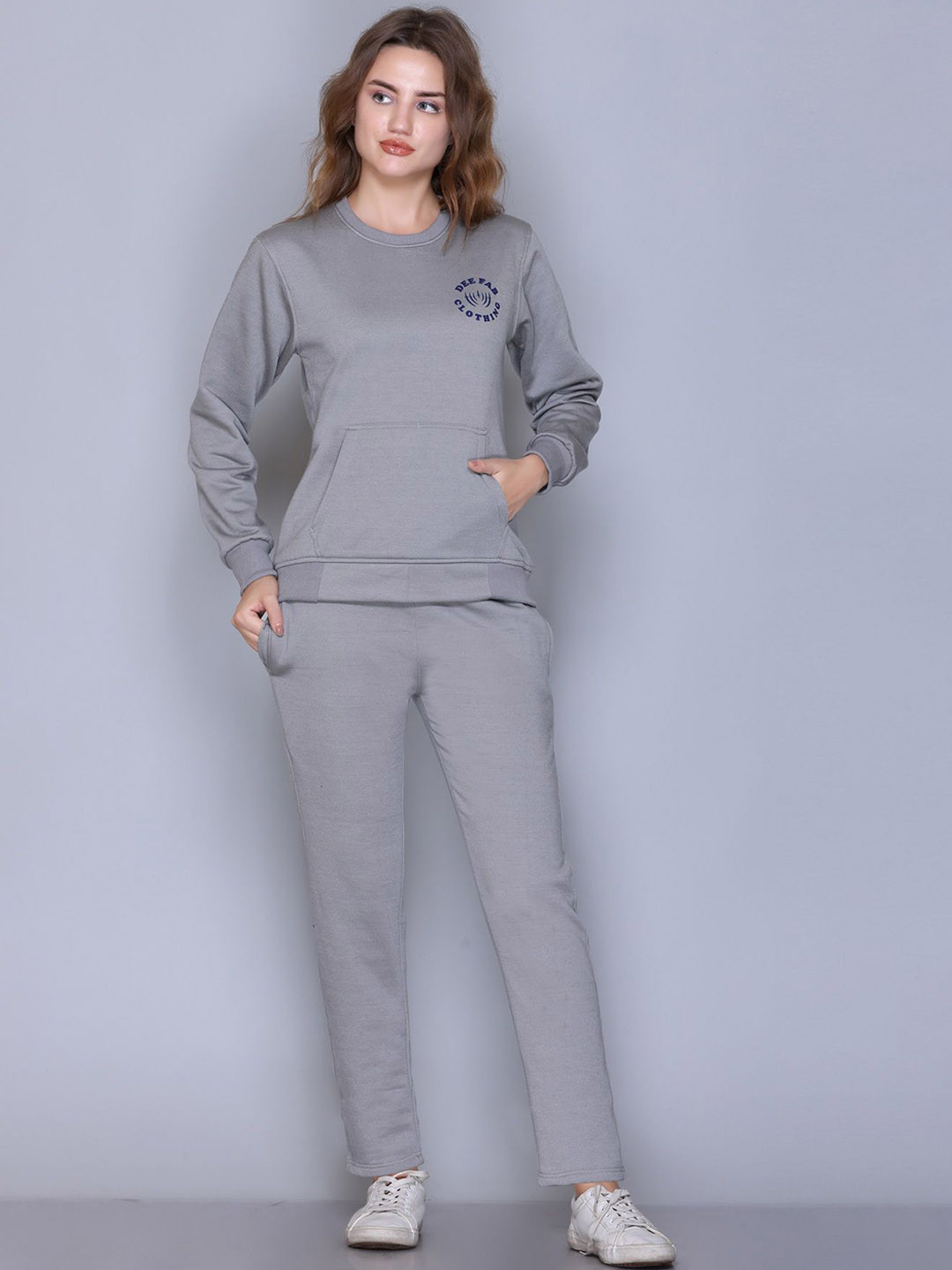 

Deefab Women Round Neck Tracksuit, Grey