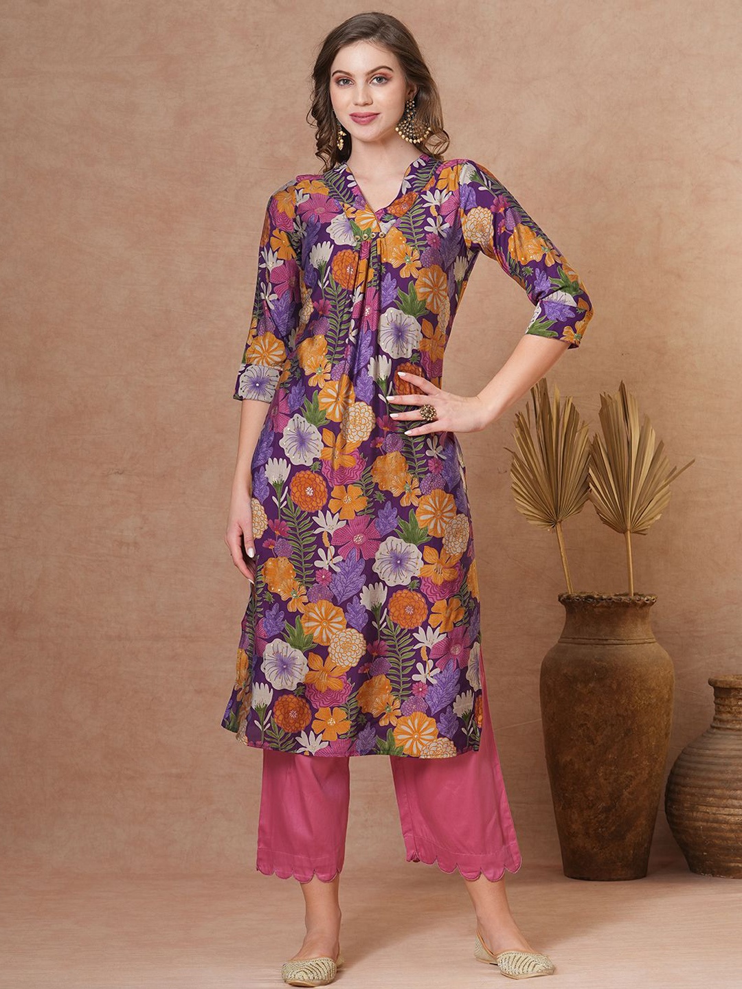 

FASHOR Women Floral Printed Kurta, Purple