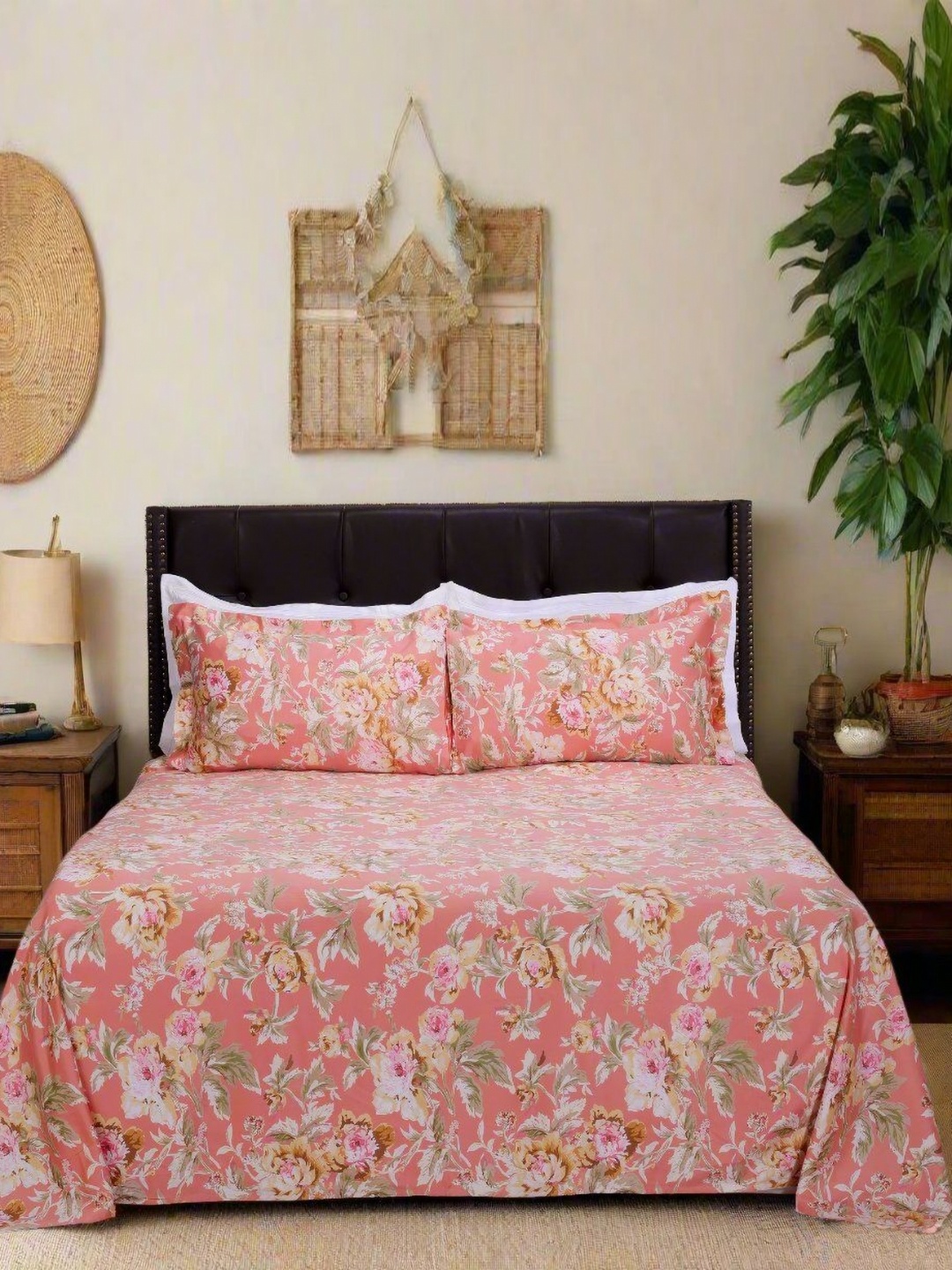 

SHAHENAZ Peach-Coloured Floral Cotton 300 TC Double Queen Bedsheet with 2 Pillow Covers