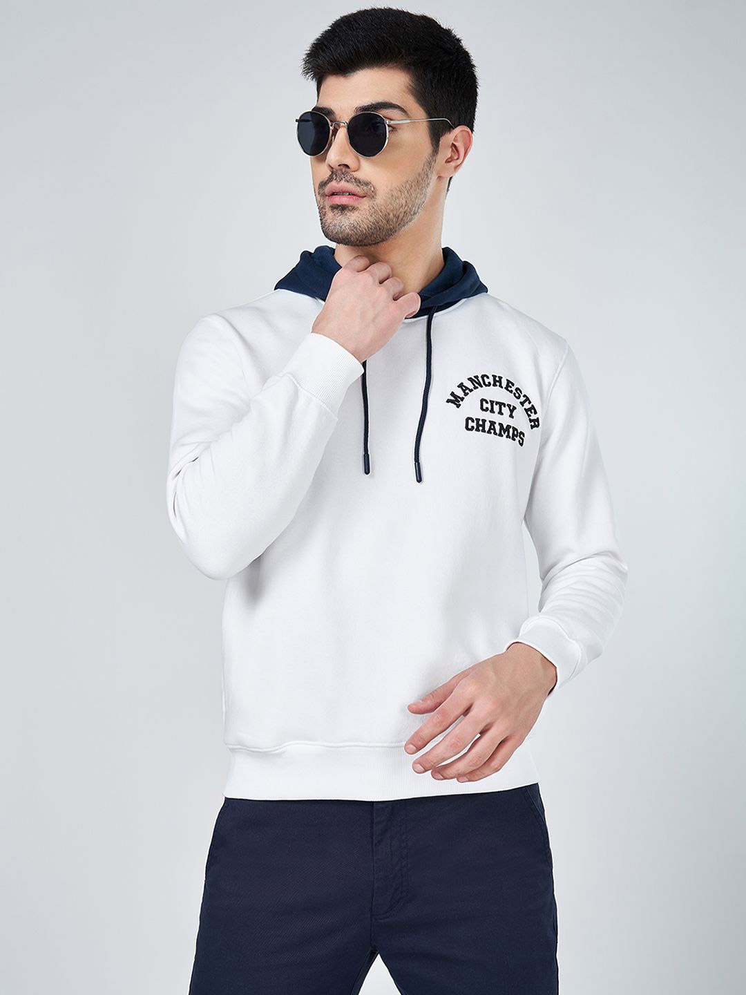 

BYFORD by Pantaloons Men Printed Cotton Sweatshirt, White