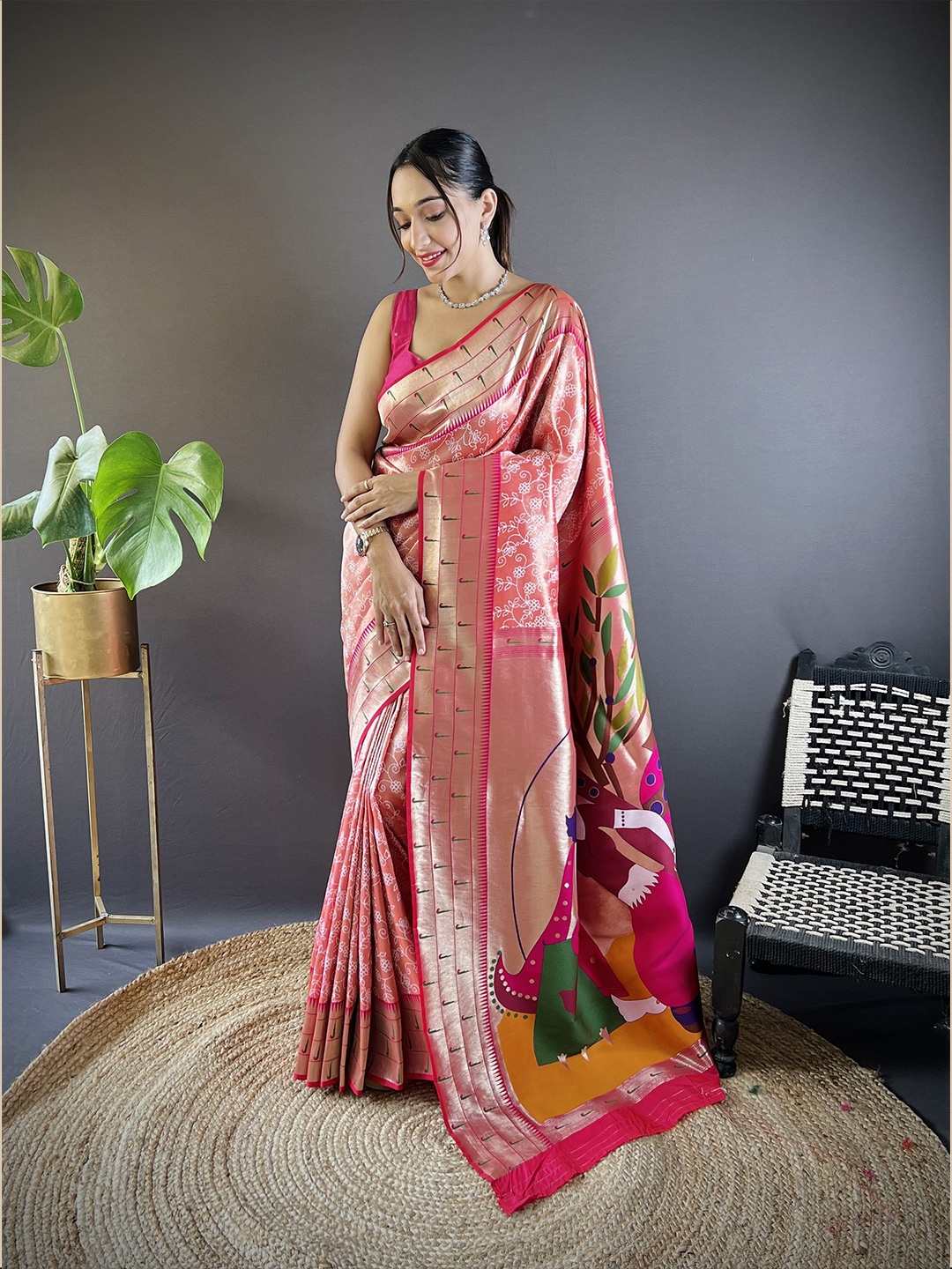 

LeeliPeeri Designer Woven Design Zari Silk Blend Banarasi Saree, Pink