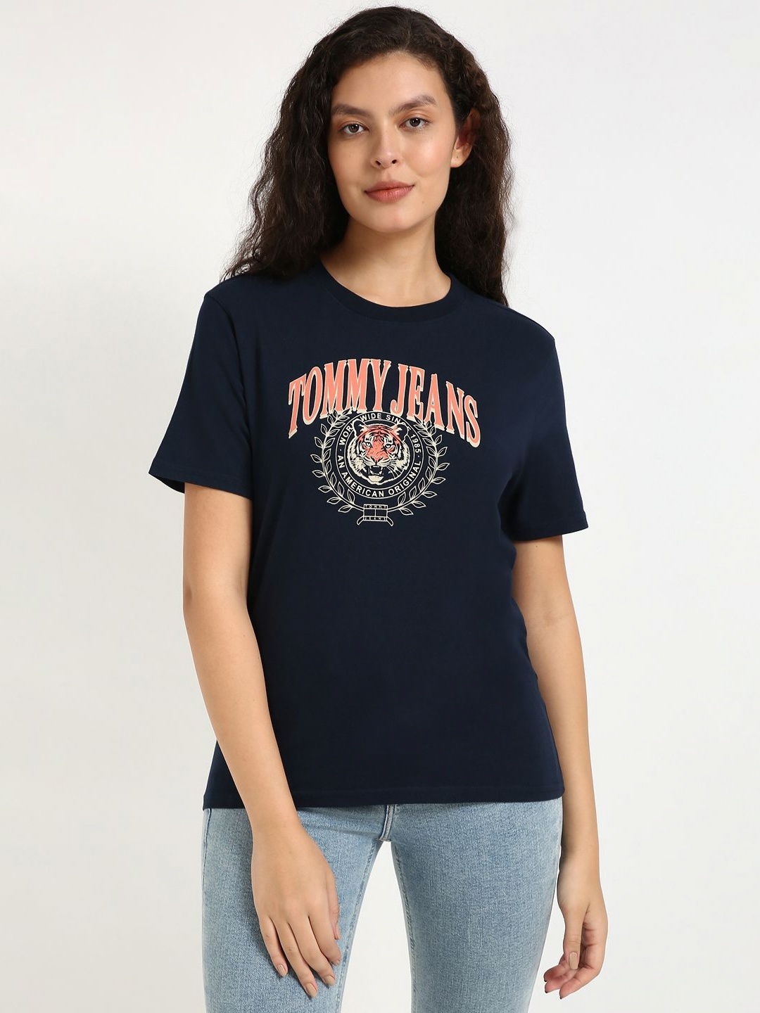 

Tommy Hilfiger Women Typography Applique T-shirt, Blue