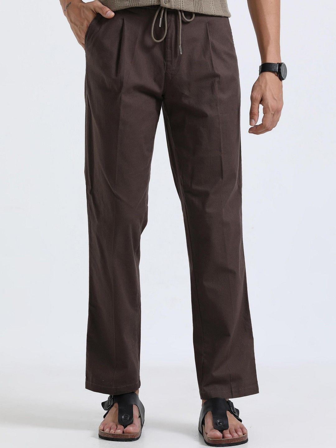 

NEVER NEUD Men Relaxed Straight Fit Lazy Linen Pleated Trousers, Brown