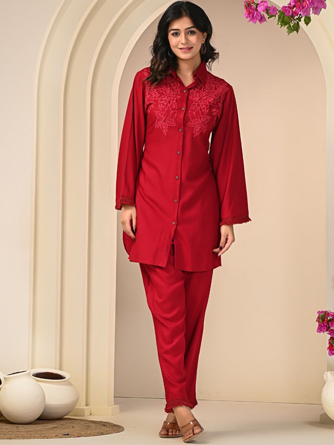 

Zolo Label Floral Embroidered Flared Sleeves Shirt With Trousers, Red