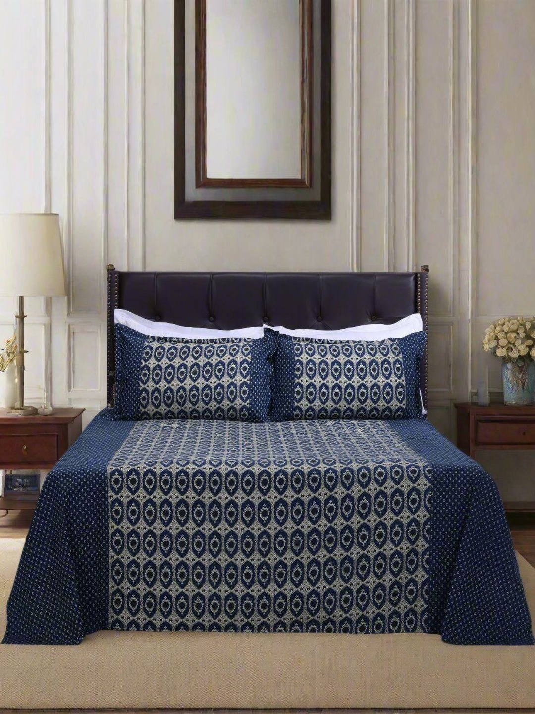 

SHAHENAZ Navy Blue & White Floral Cotton 120 TC Queen Bedsheet with 2 Pillow Covers