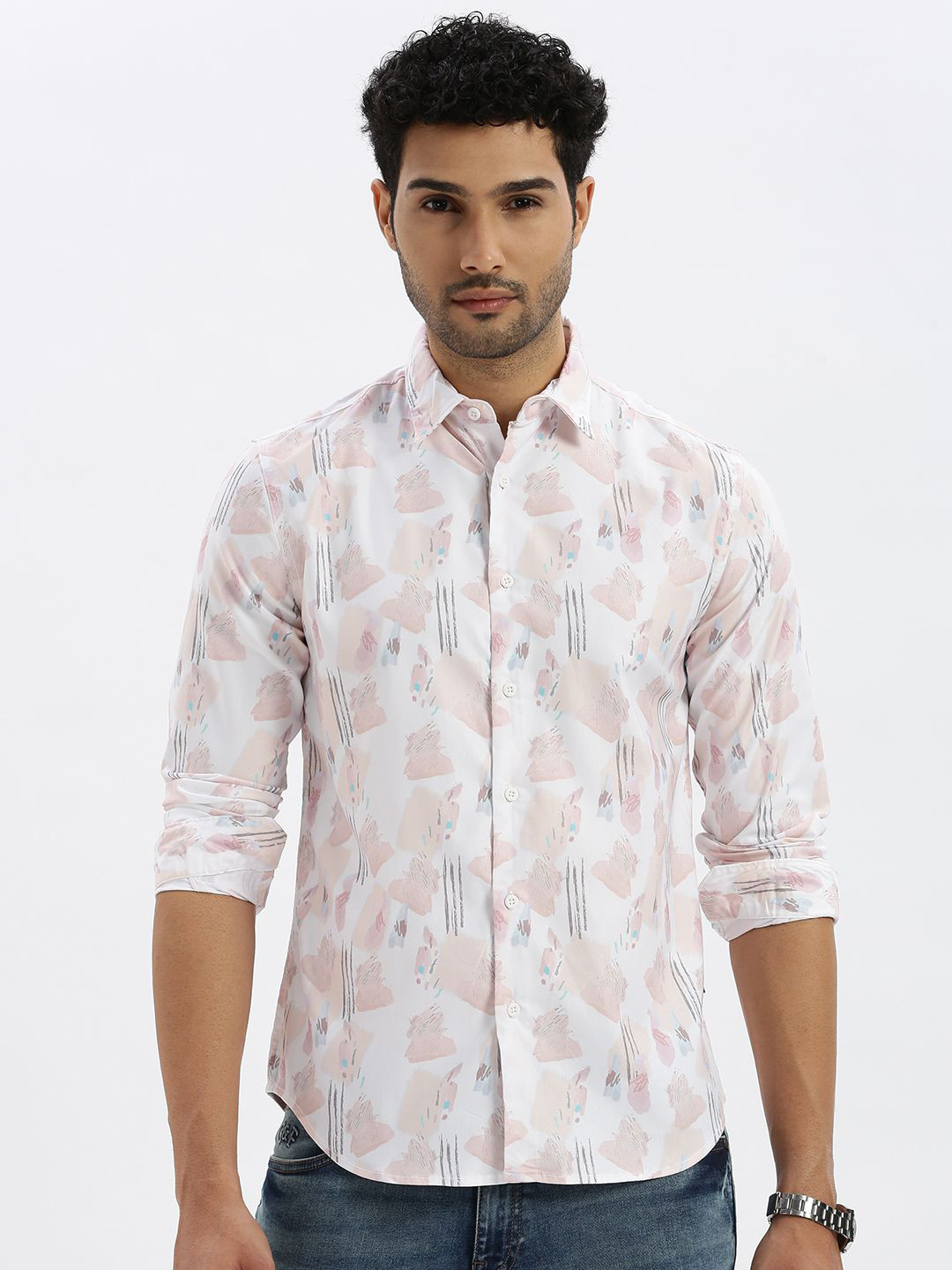 

Grit and Flair Men Standard Opaque Printed Casual Shirt, Peach