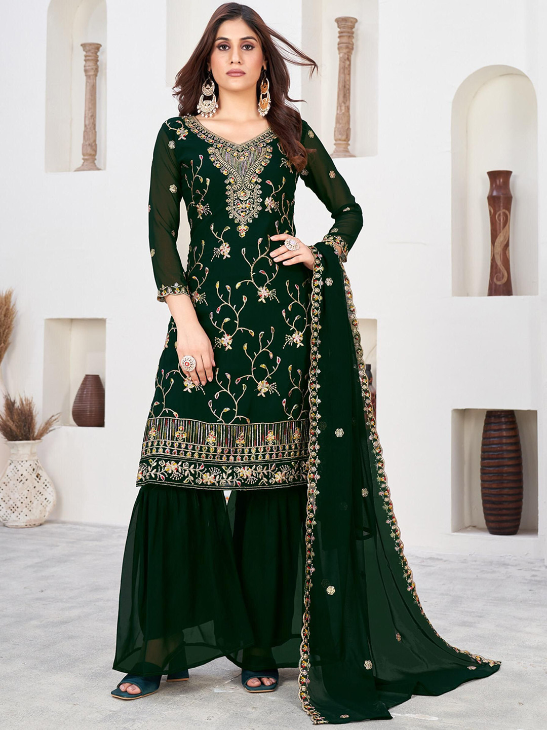 

VenderVilla Embroidered Semi-Stitched Dress Material, Green