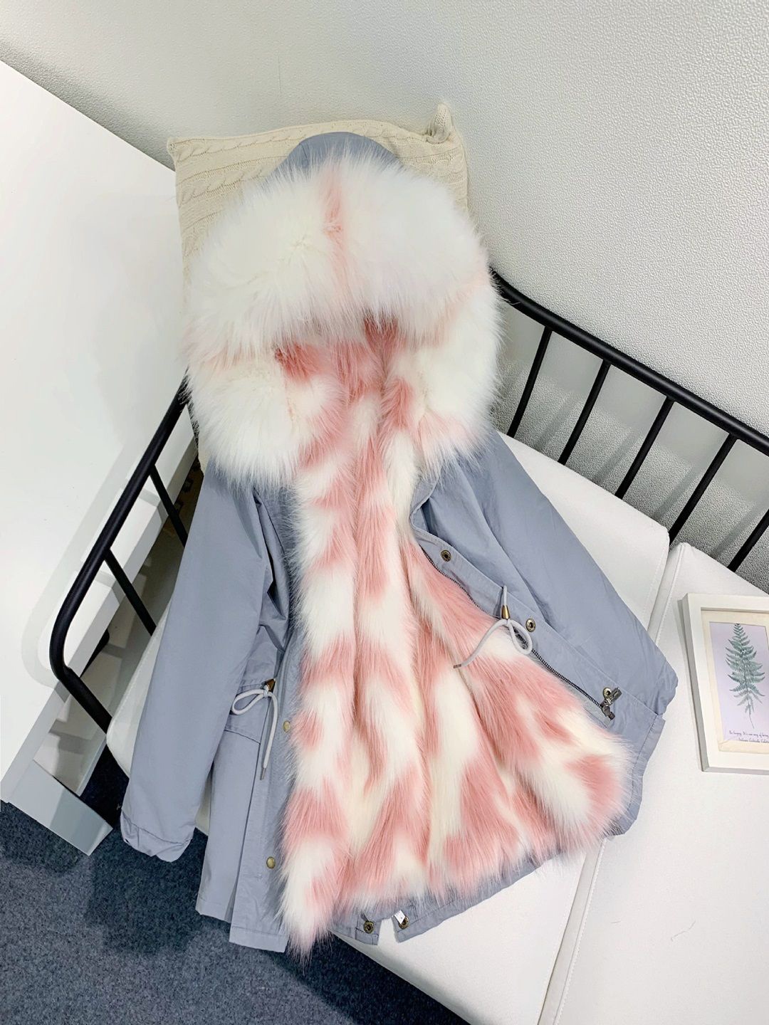 

Xsole Kids Self Design Hooded Winter Jacket, Pink
