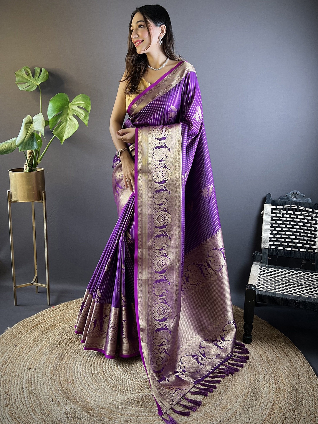 

LeeliPeeri Designer Woven Design Zari Silk Blend Saree, Purple