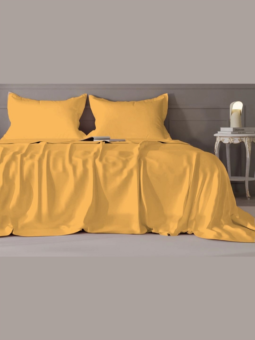 

HABICO Gold-Toned King Bedsheet with 2 Pillow Covers