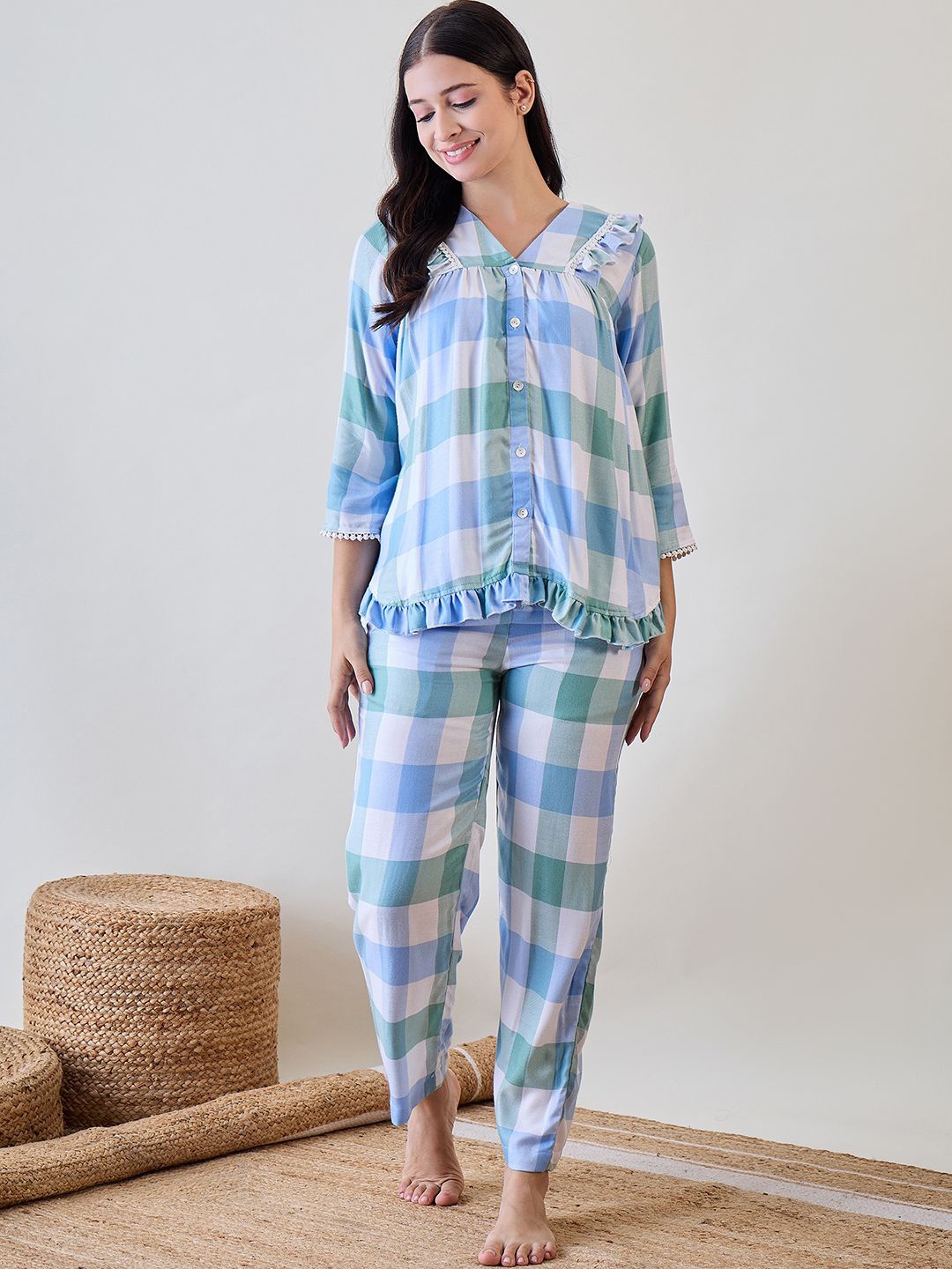 

The Kaftan Company Women V-Neck Checked Night Suit, Green