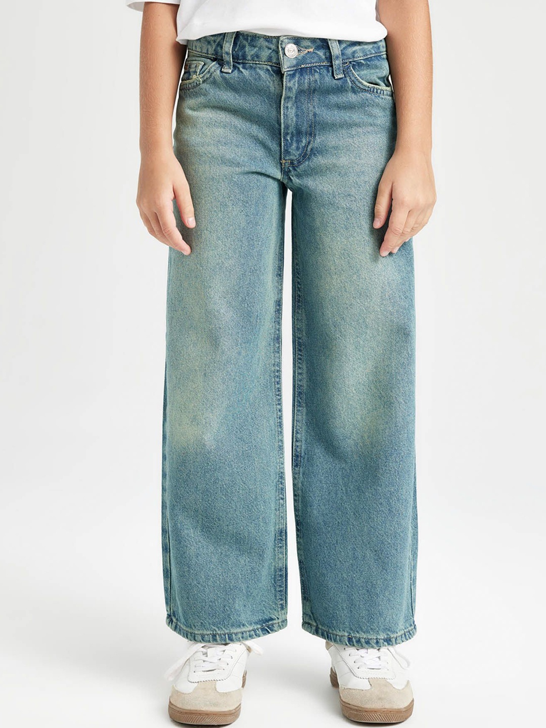 

DeFacto Girls Trousers, Na