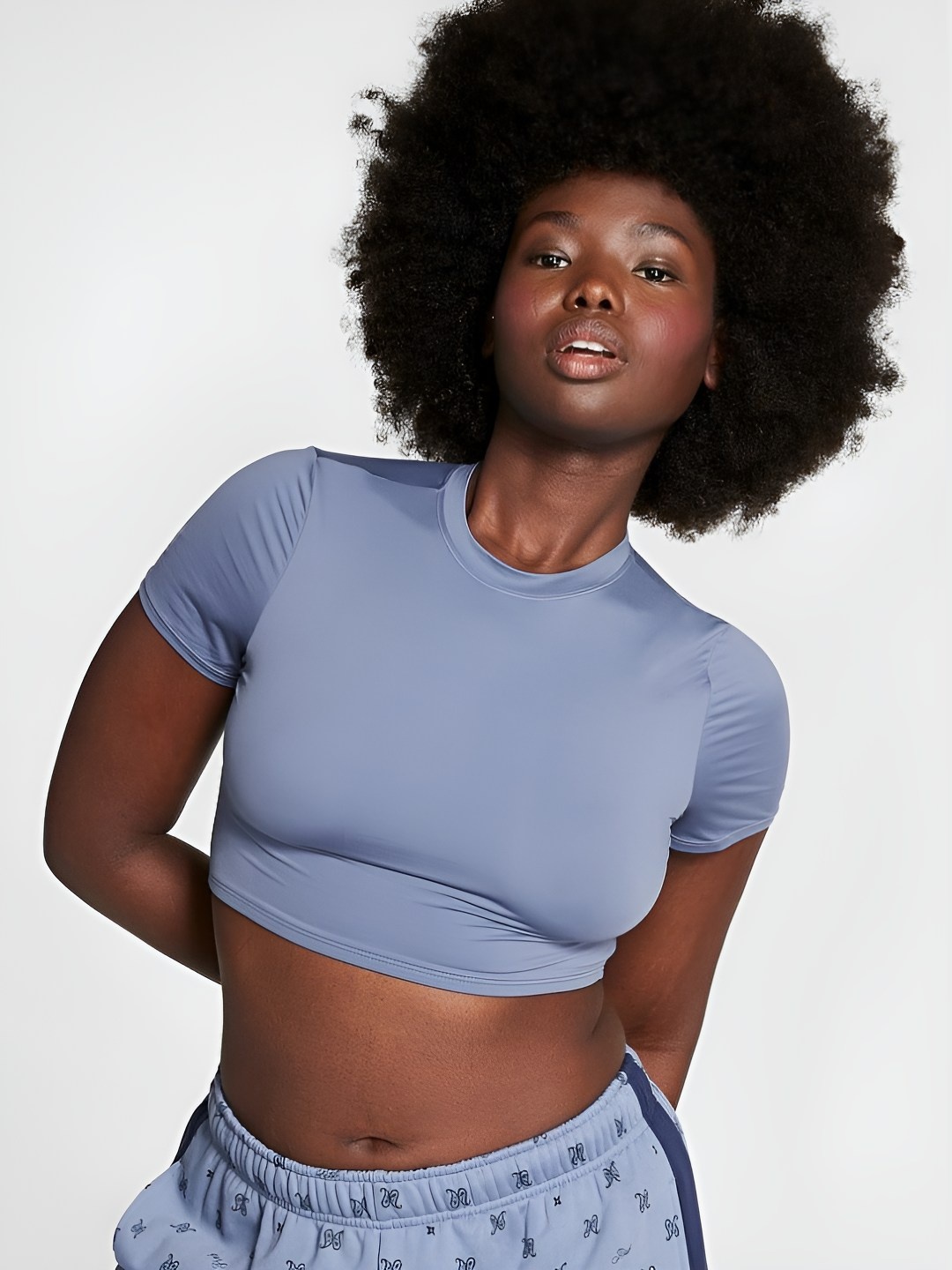 

Victoria's Secret Women Solid Round Neck T-shirt, Blue
