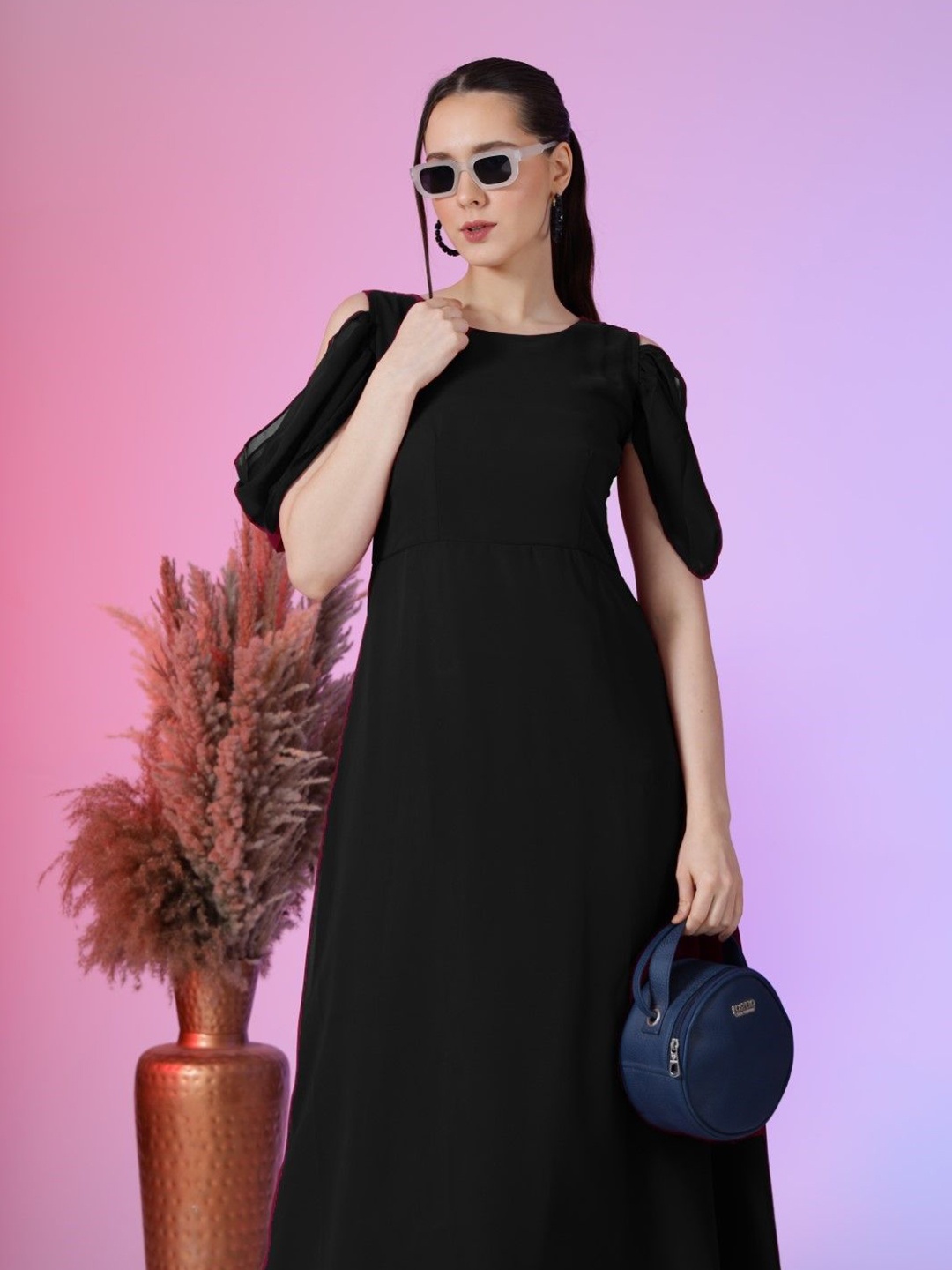 

Krunal Raiyani Women Cold-Shoulder Flared Maxi Dress, Black