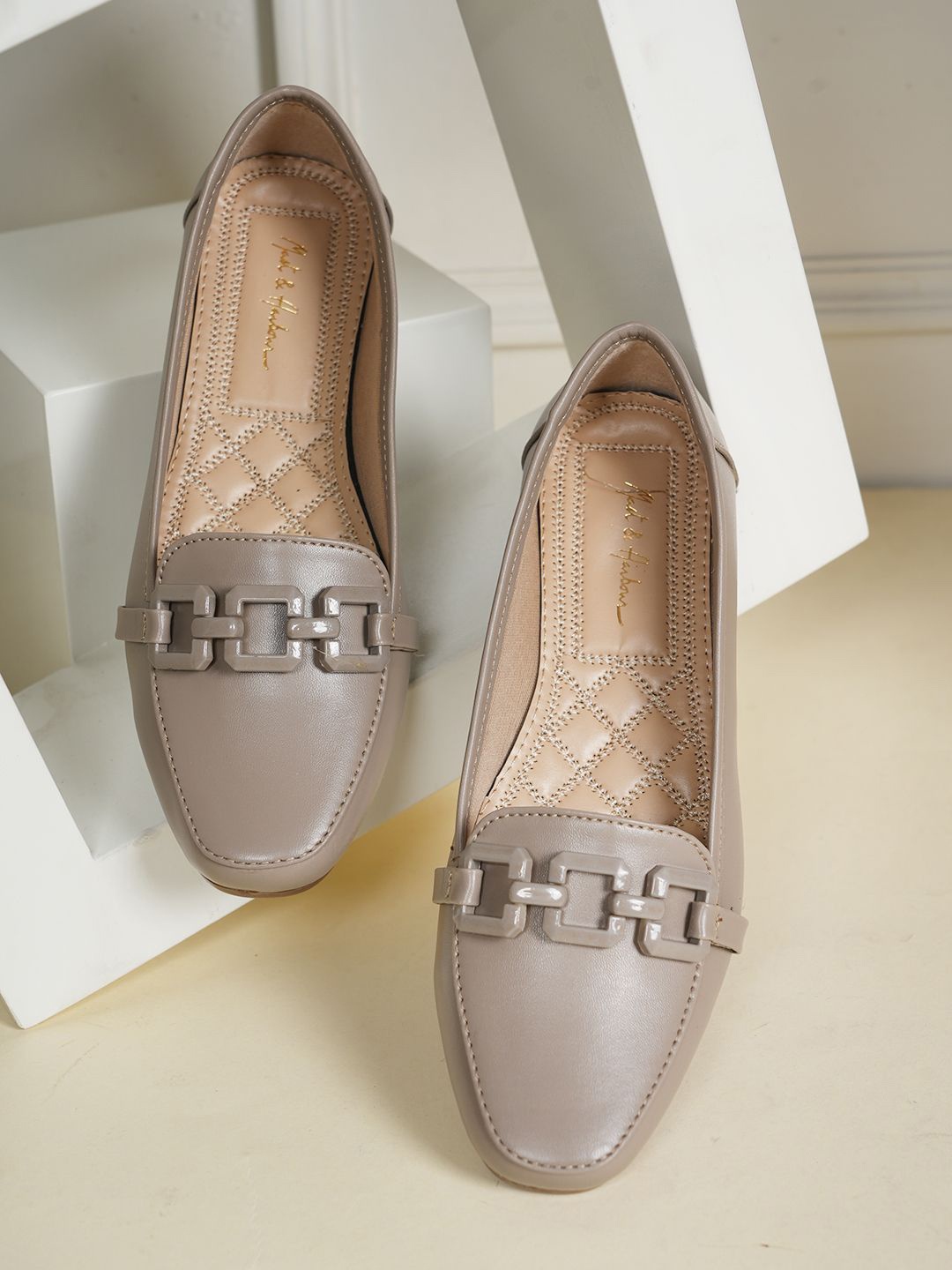 

Mast & Harbour Women Ballerinas Flats, Grey