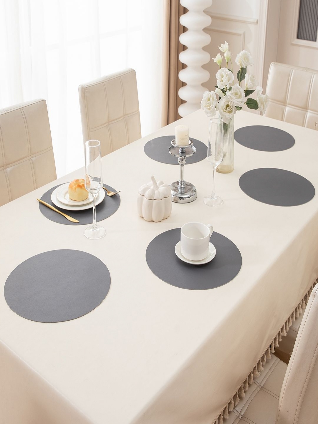 

HOKIPO Grey 6 Pieces Round Reversible Table Placemats