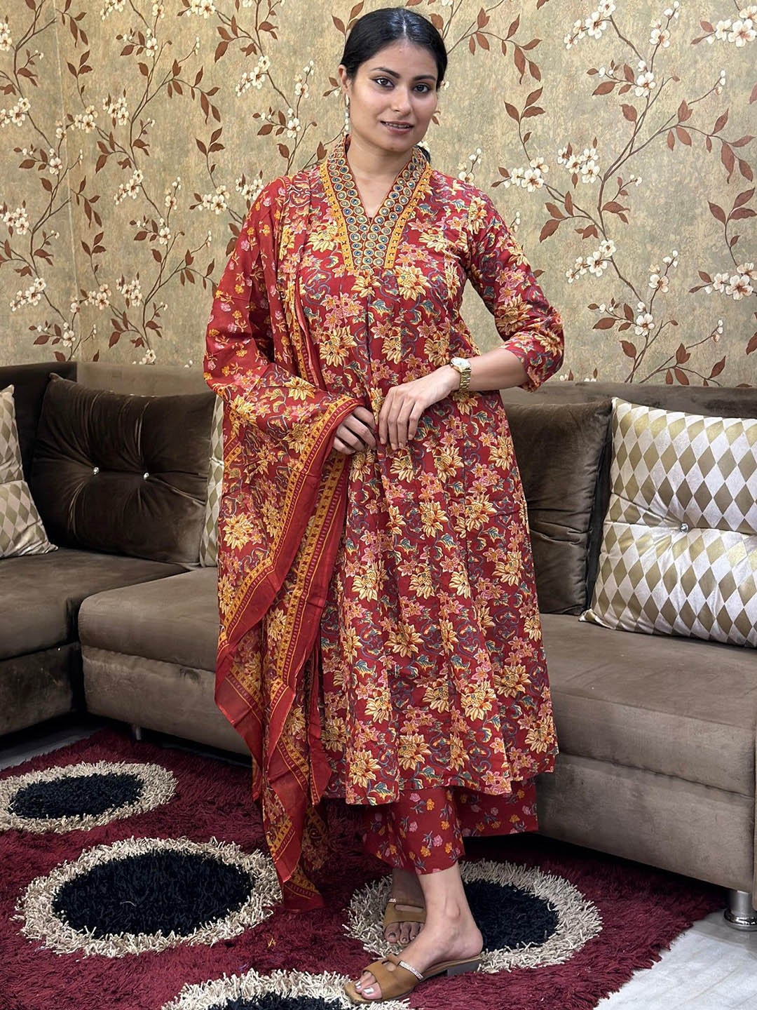 

KALINI Women Floral Printed V-Neck Anarkali Kurta with Palazzos & Dupatta, Red
