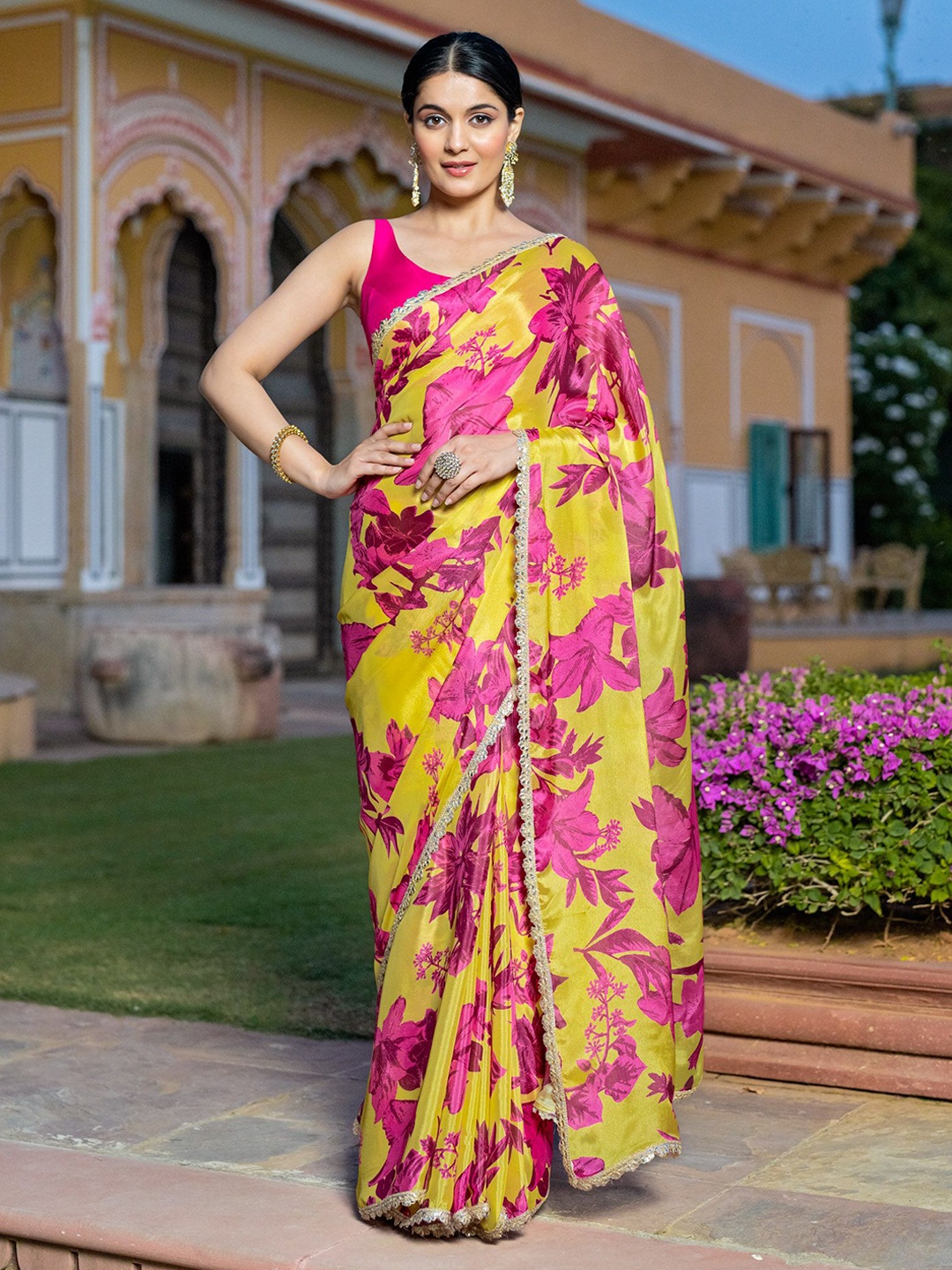 

KASYA Chinon Festive Saree With Sleeveless Blouse, Yellow