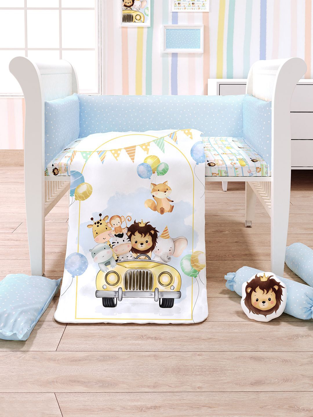 

Fancy Fluff Boys 7 Pc Blue & White Printed Organic Baby Cot Bedding Set