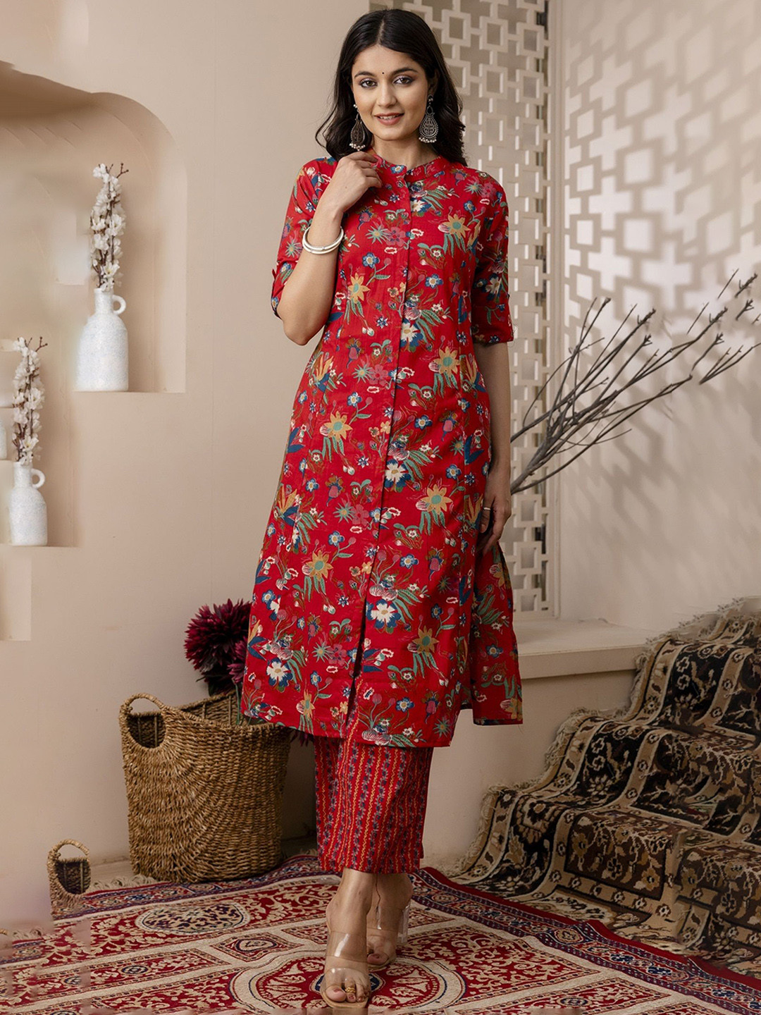 

MF Hayat Women Floral Printed Regular Pure Cotton Kurta with Pyjamas, Red