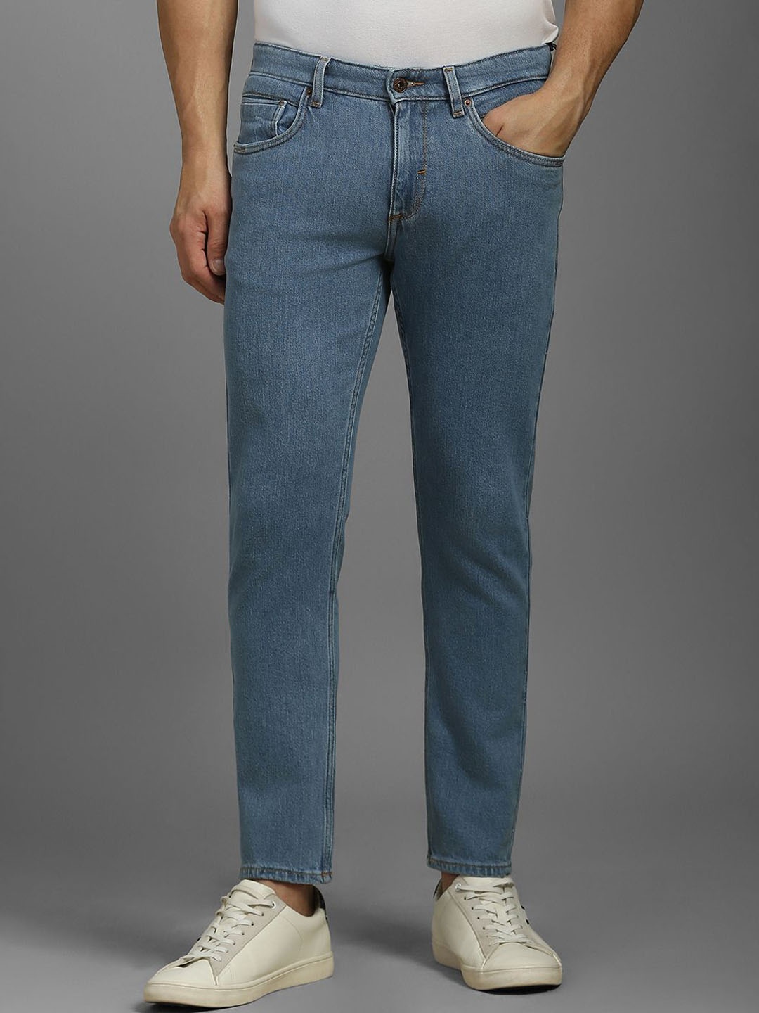 

Louis Philippe Jeans Men Regular Fit Mid-Rise Stretchable Jeans, Blue