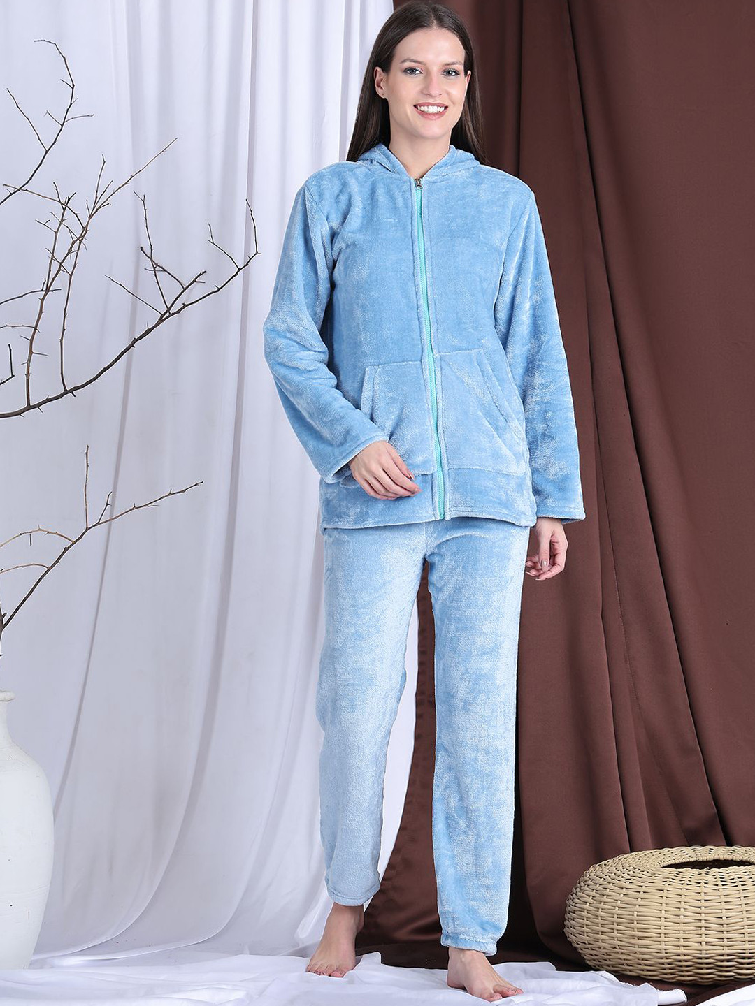 

NEUDIS Women Long Sleeves Night suit, Blue