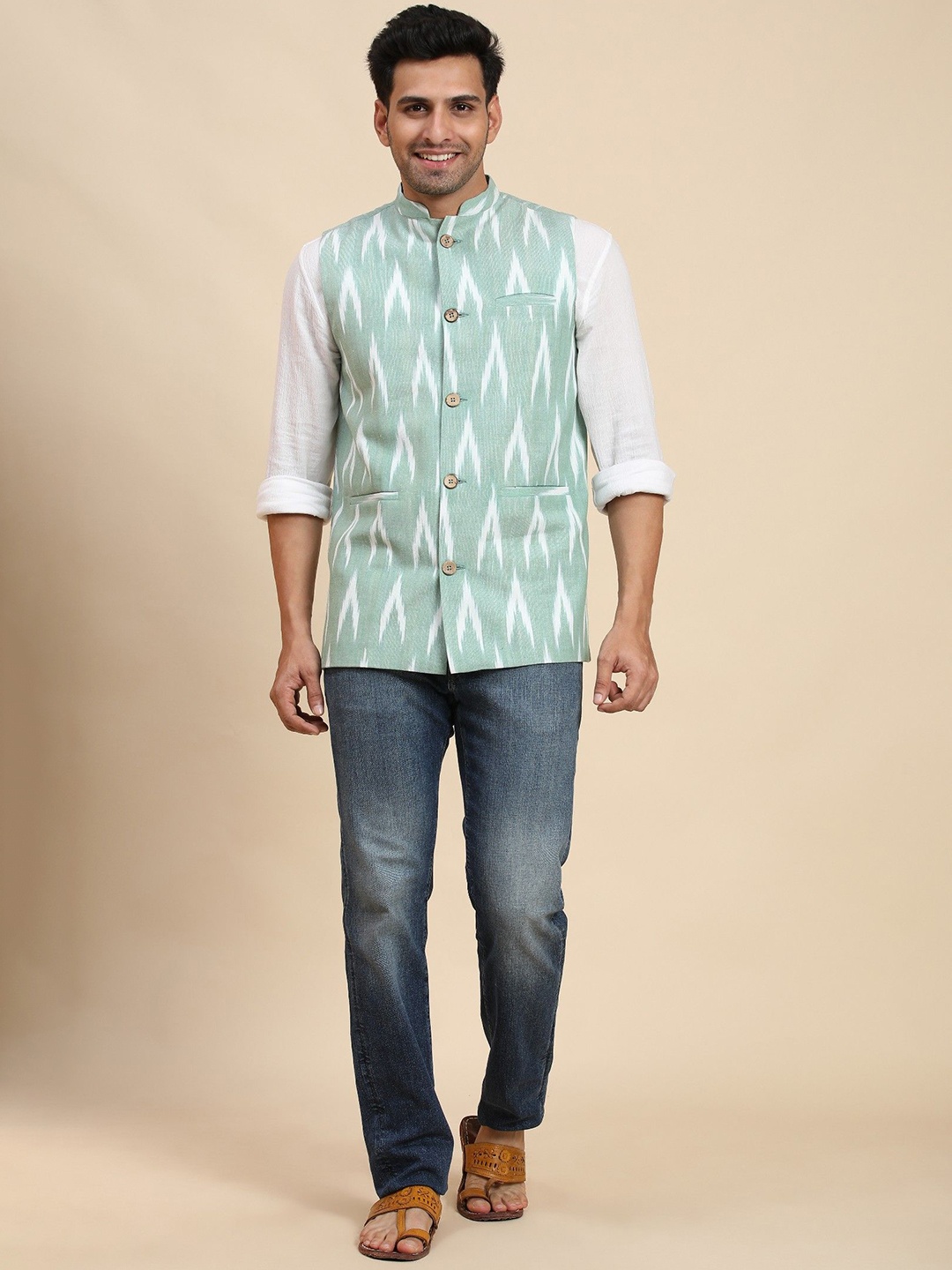 

SKAVIJ Men Woven Nehru Jacket, Sea green