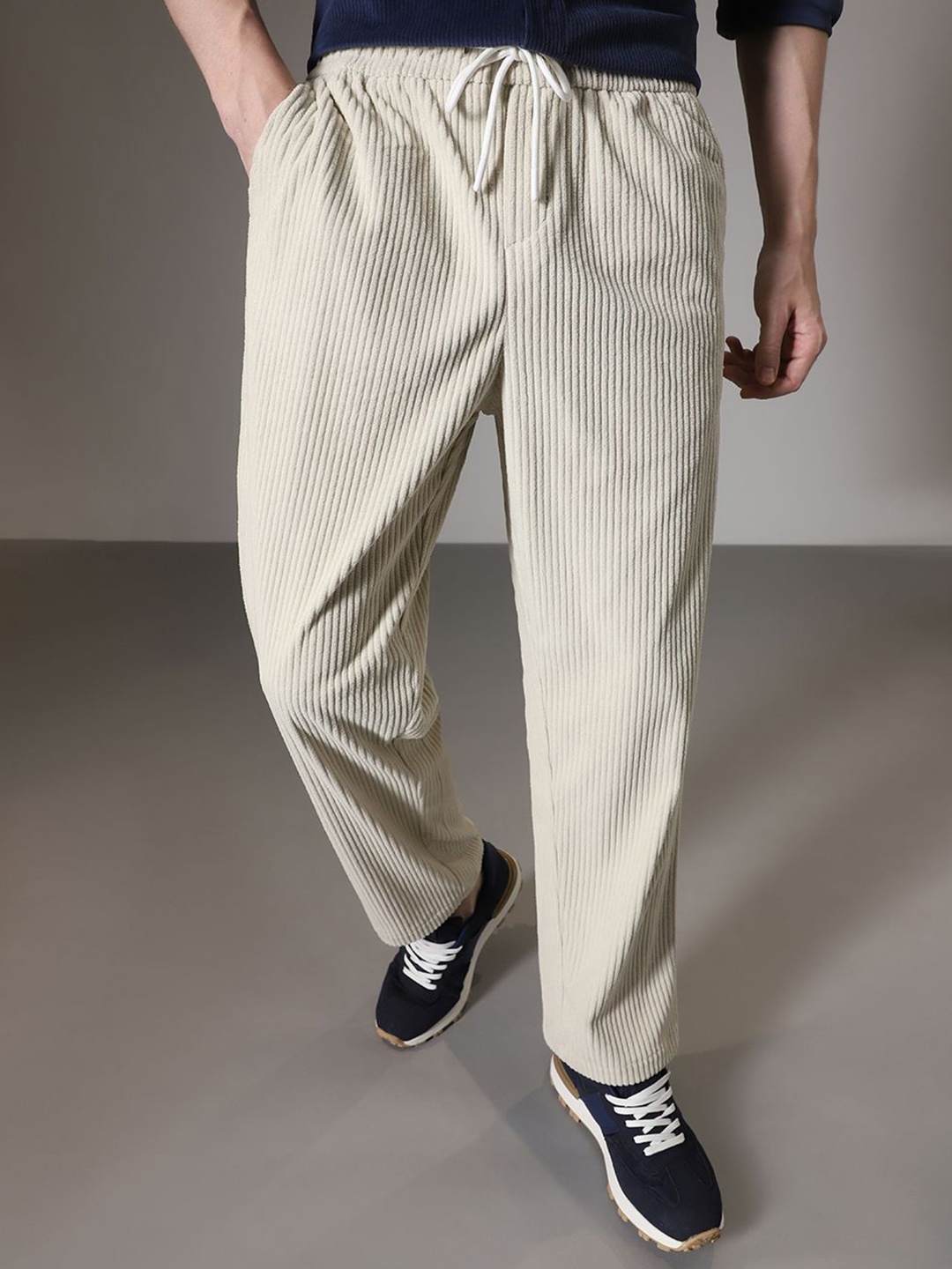 

Banana Club Men Striped Cotton Relaxed Corduroy Regular Trousers, Cream