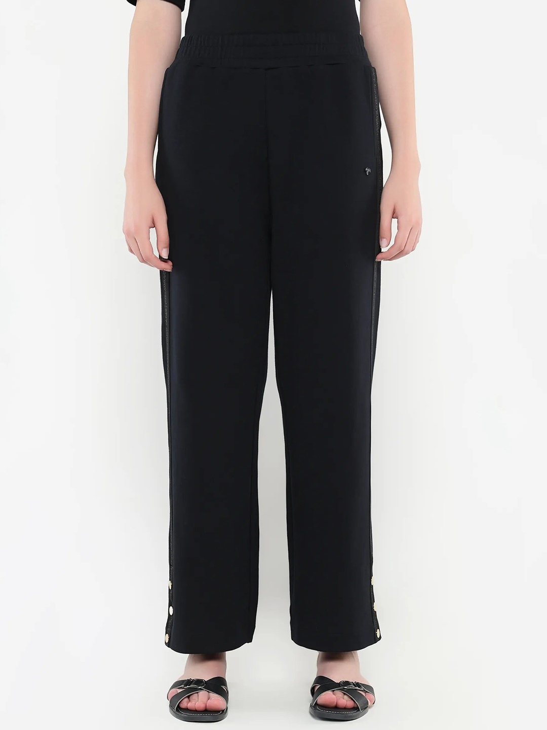 

RAREISM Women Pure Cotton Mid Rise Trousers, Black