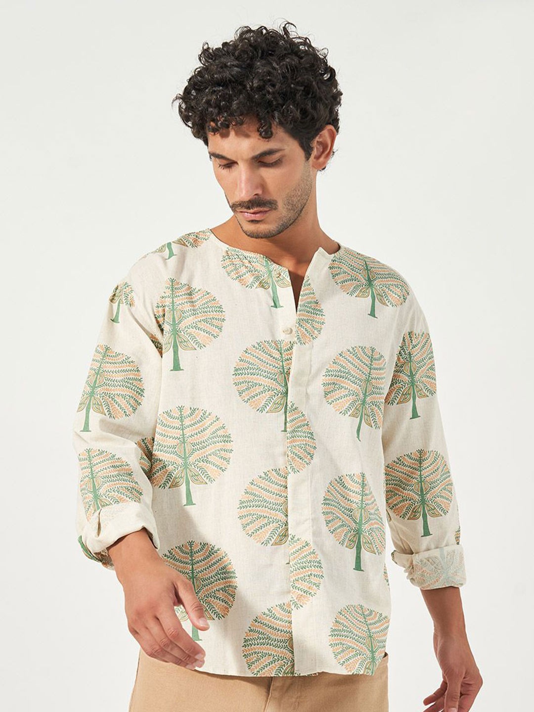

Styli Men Mandarin Collar Floral Printed Cotton Relaxed Fit Casual Shirt, White