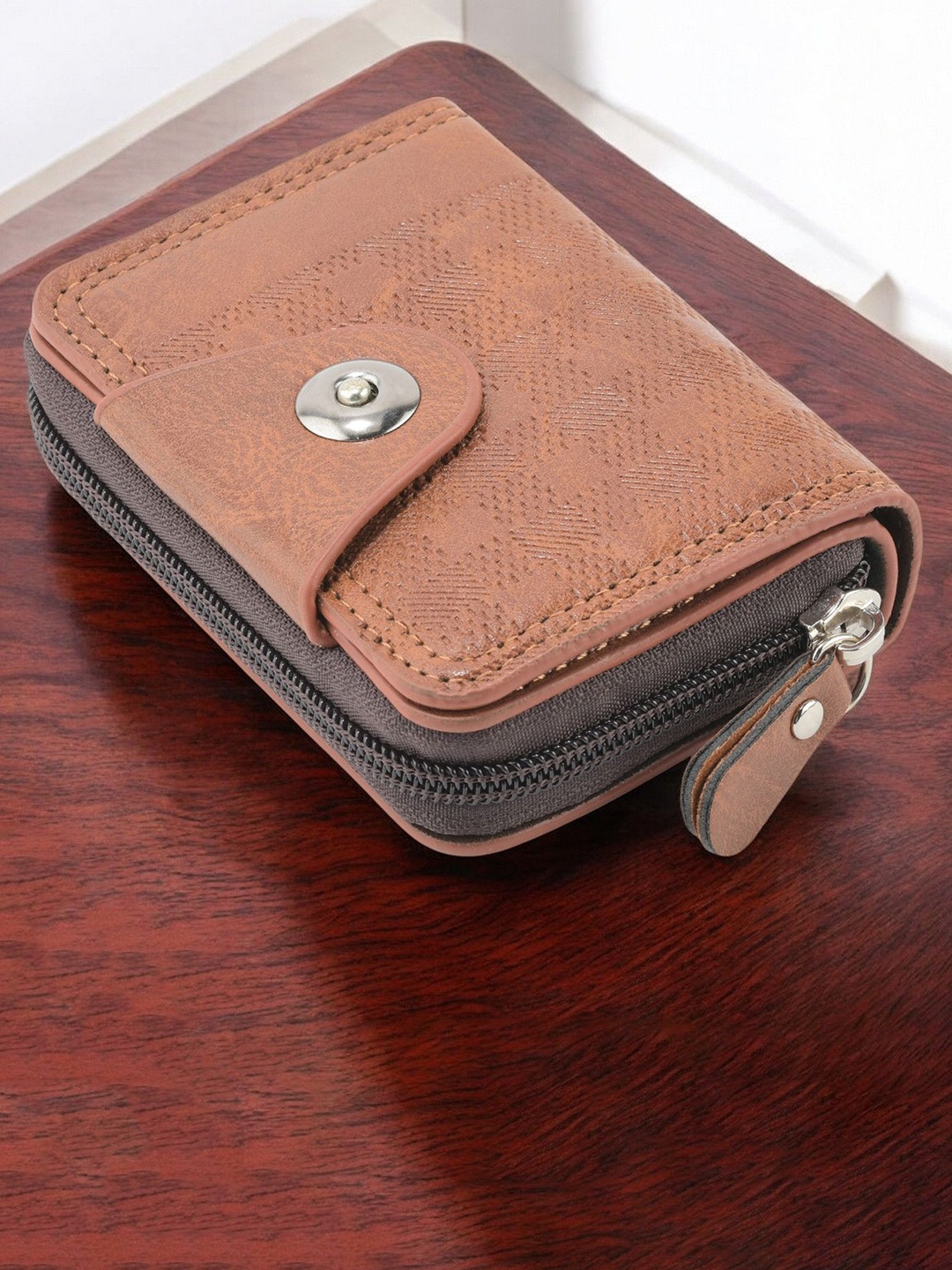 

Kastner Unisex Card Holder, Tan