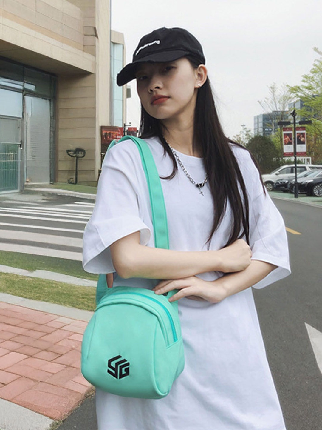 

StyleCast Green Casual Stylish Crossbody Bag