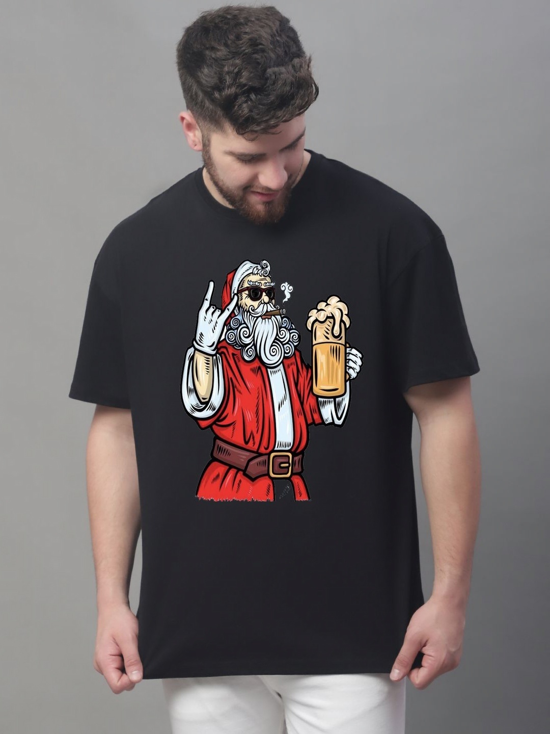 

DOOR74 Men Printed Drop-Shoulder Sleeves T-shirt, Black