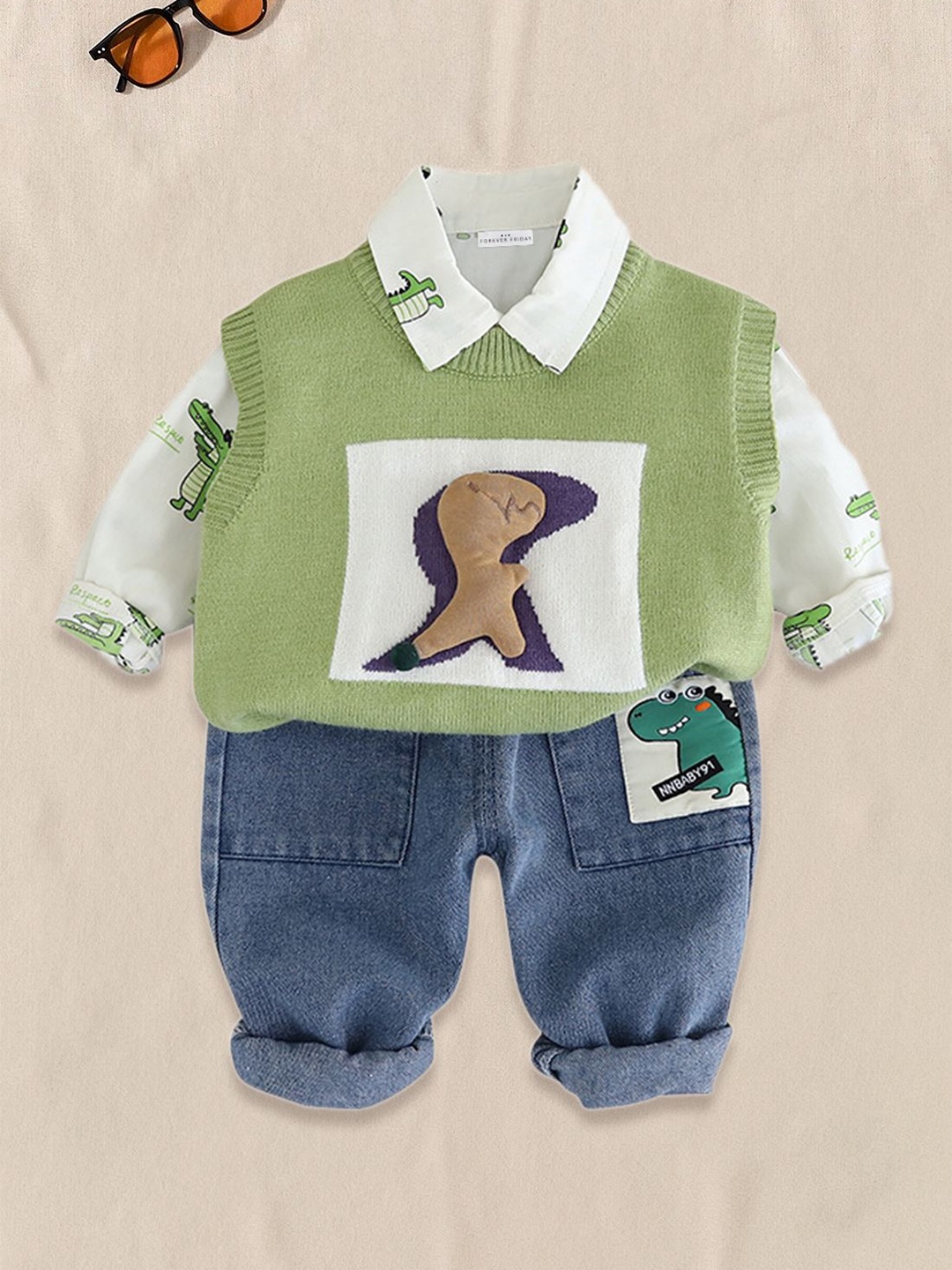 

FOREVER FRIDAY Boys Printed Trousers, Green